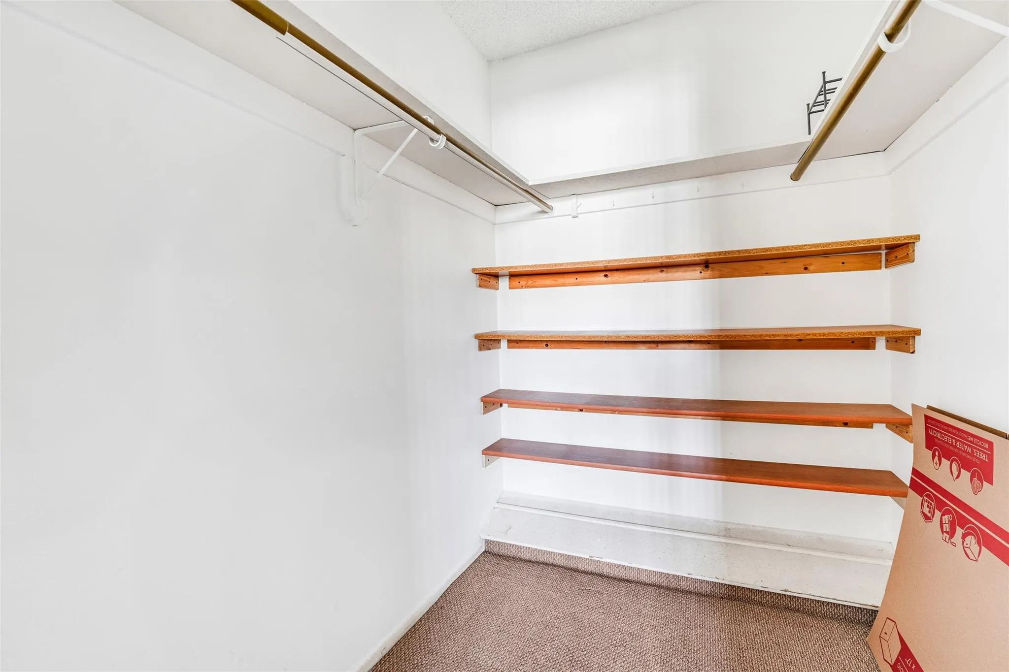 8510 Sunrise Lakes Blvd, #208