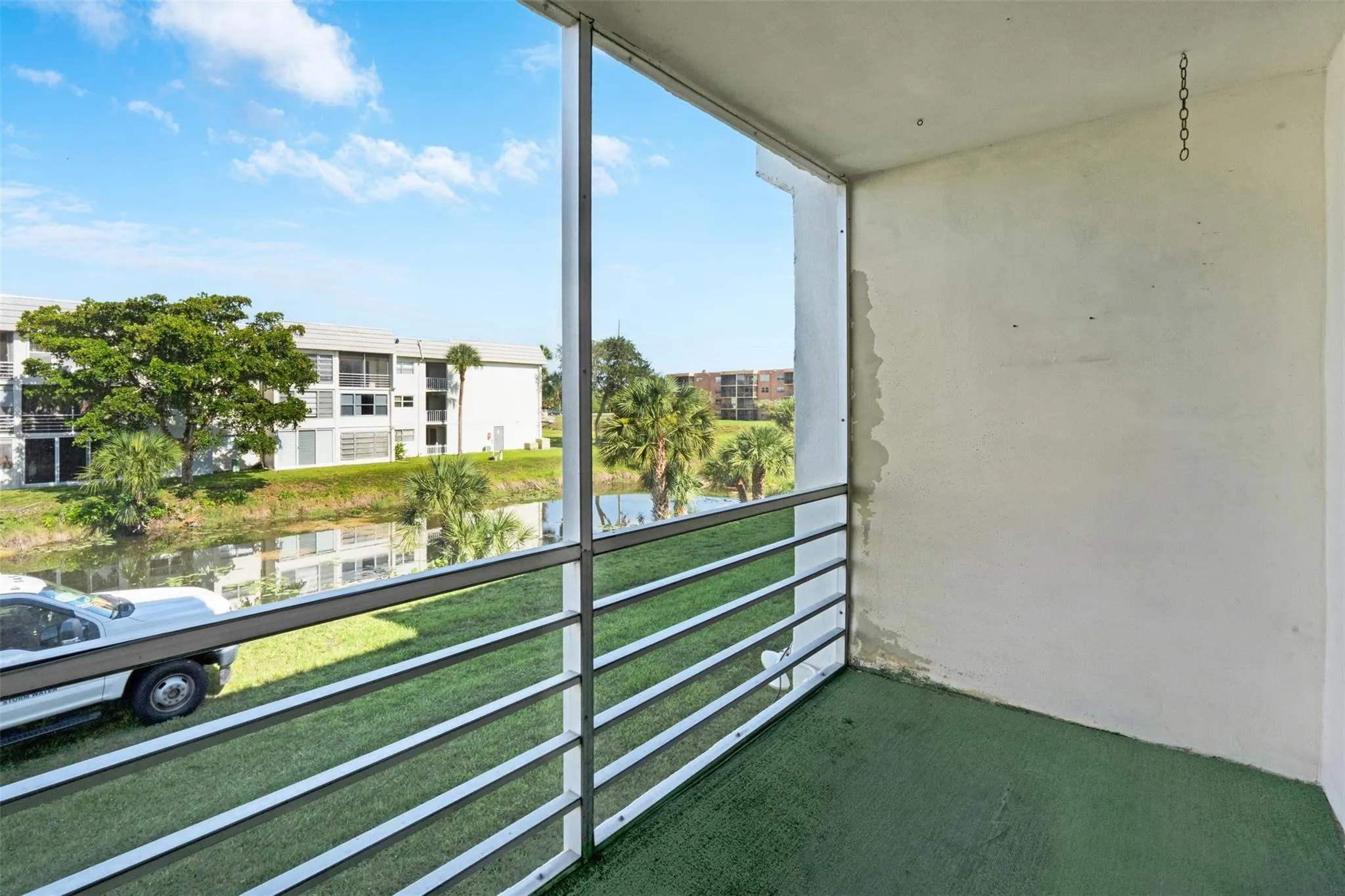 8510 Sunrise Lakes Blvd, #208