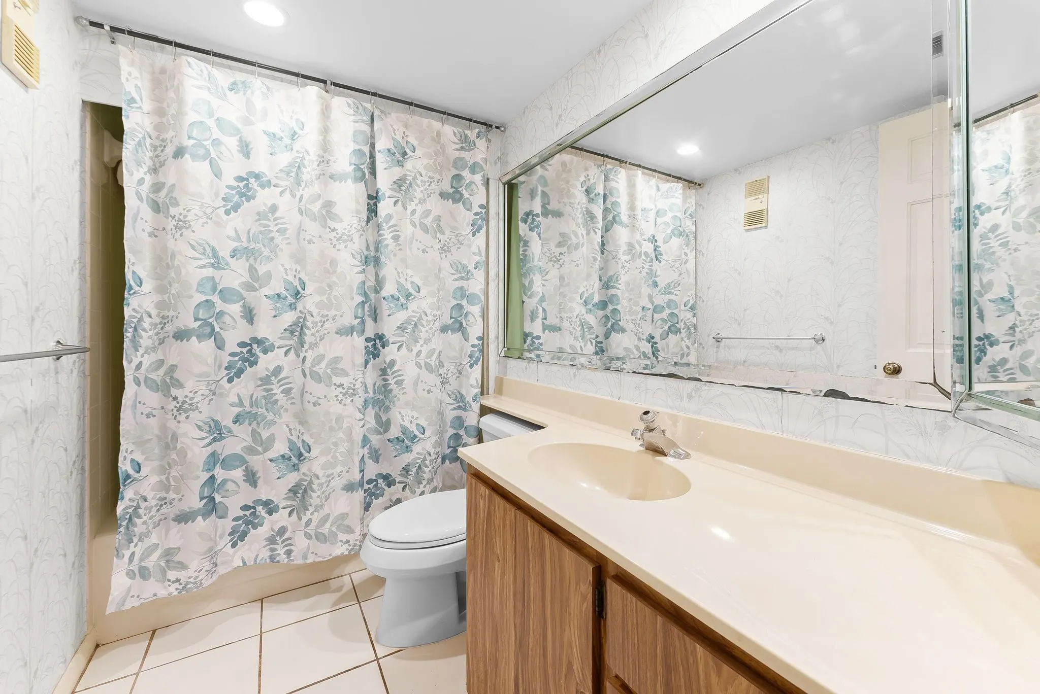 1717 Whitehall Drive, #205