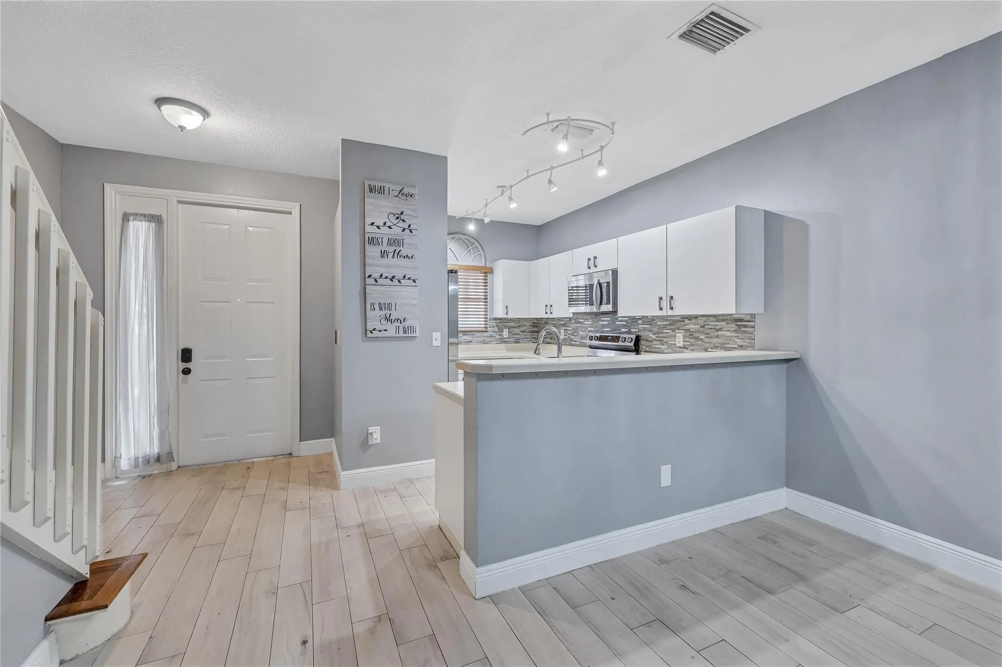 4844 NW 58th Manor