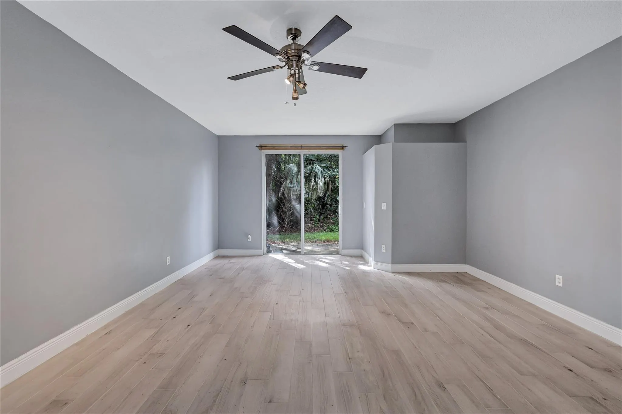 4844 NW 58th Manor