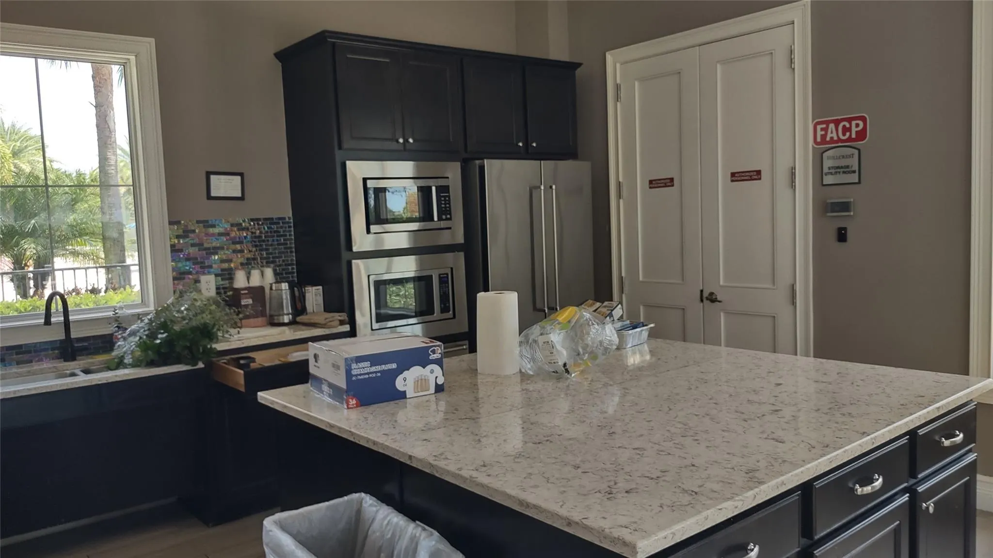 4200 Hillcrest Drive, #405