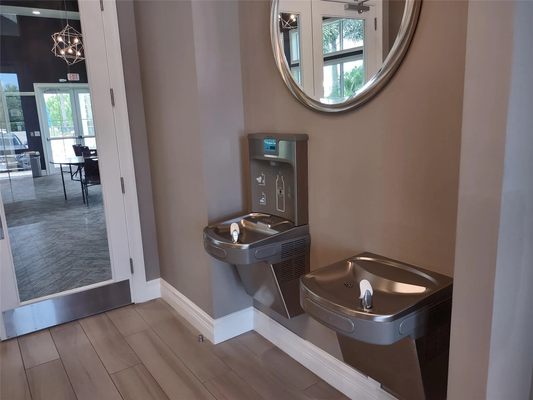 4200 Hillcrest Drive, #405