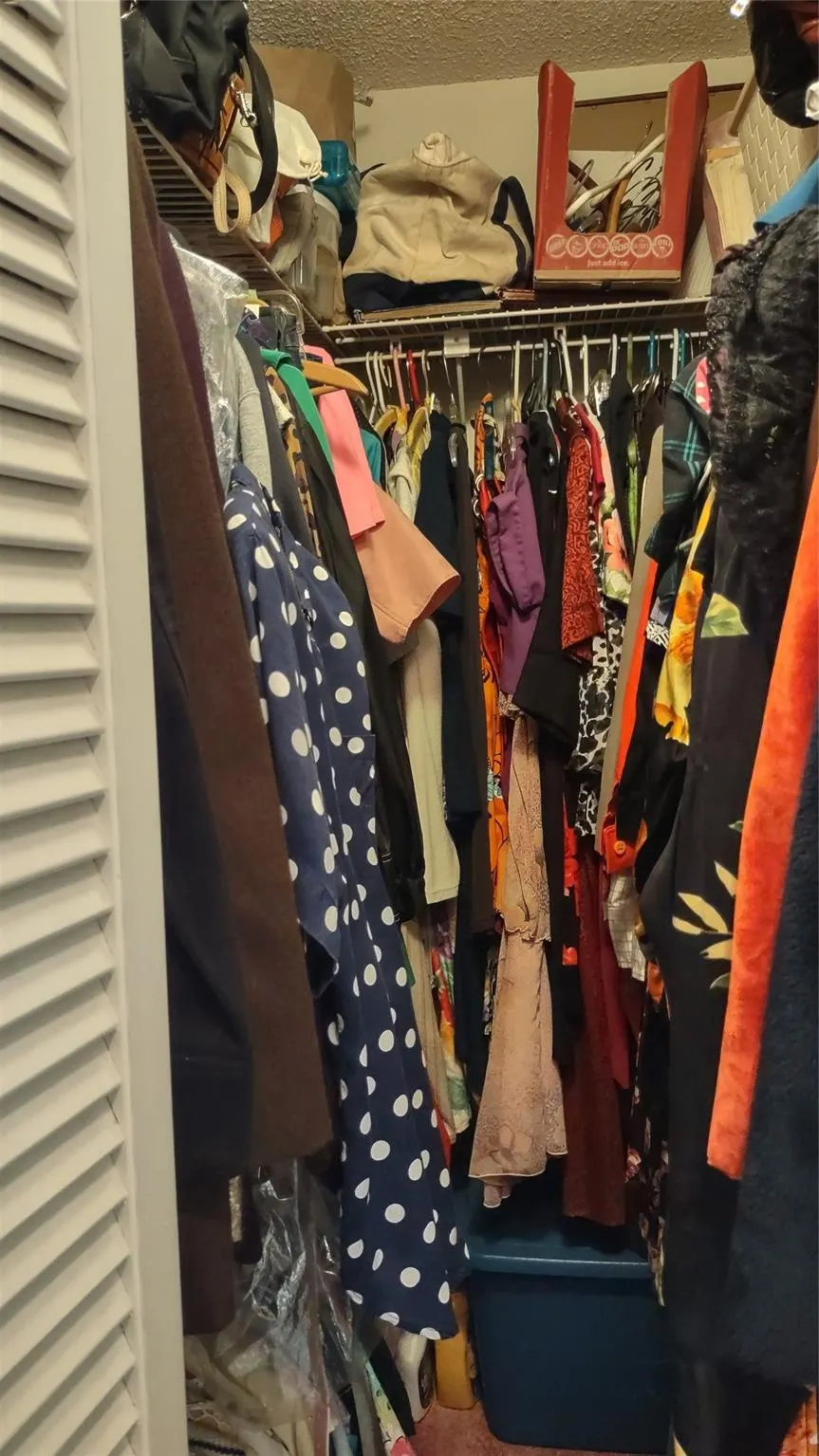 4200 Hillcrest Drive, #405