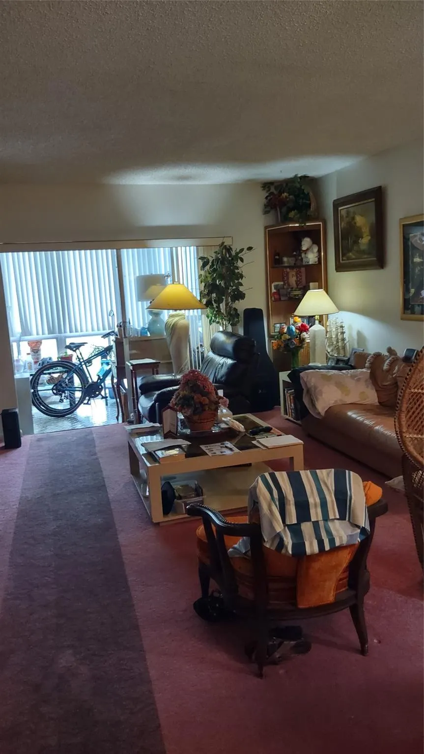 4200 Hillcrest Drive, #405