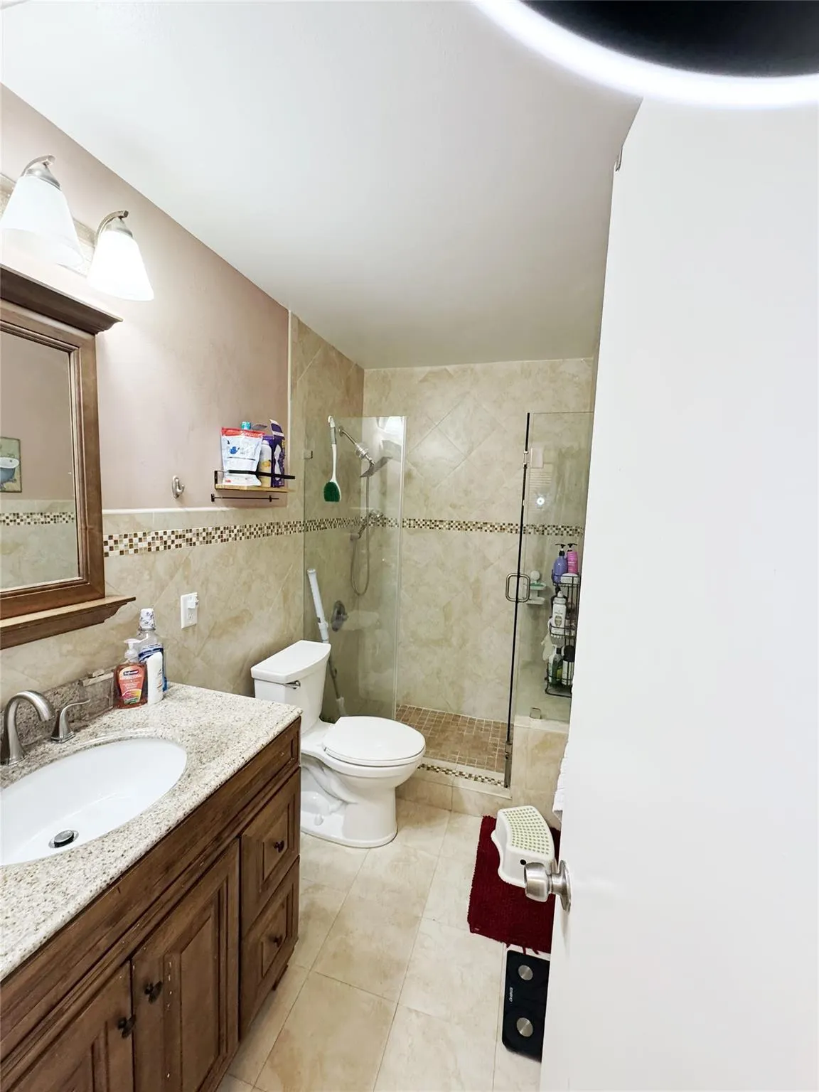 718 SW 88th Ter