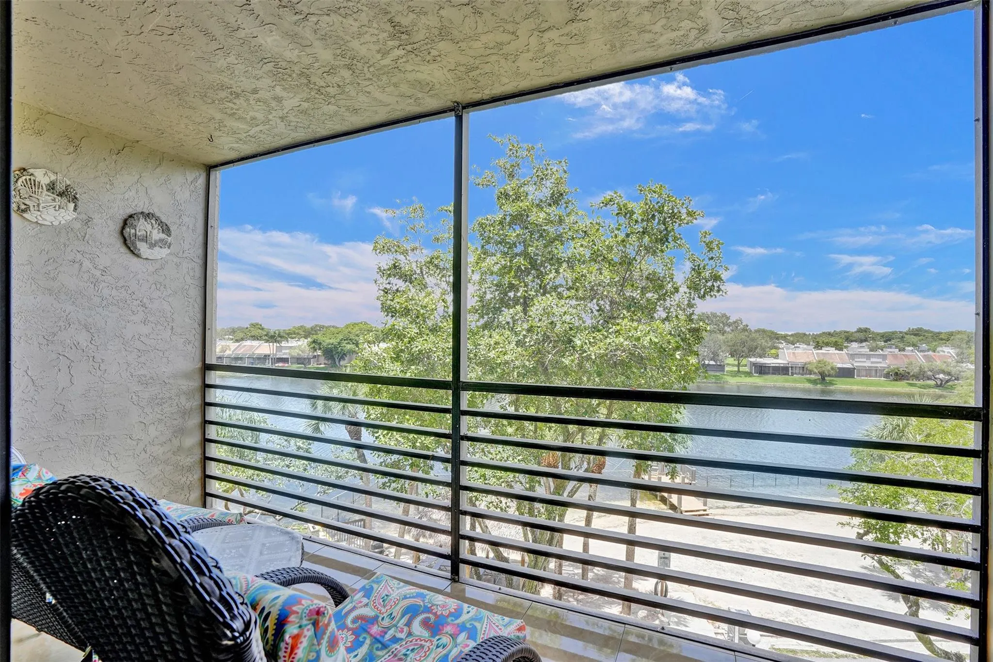 1101 Colony Point Cir, #403