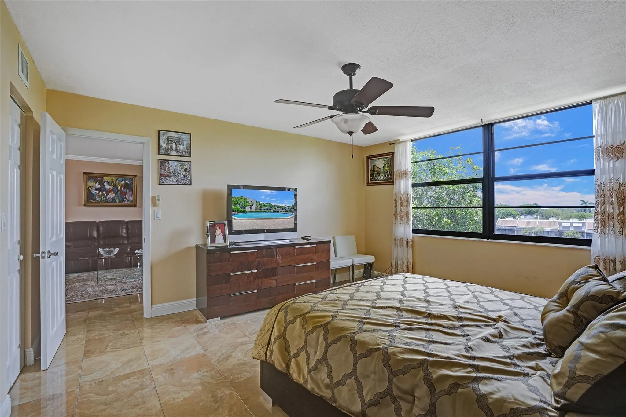 1101 Colony Point Cir, #403