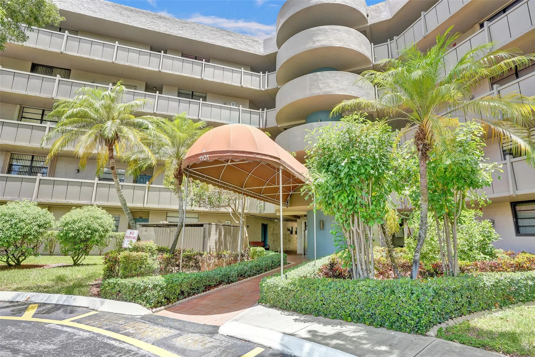 1101 Colony Point Cir, #403