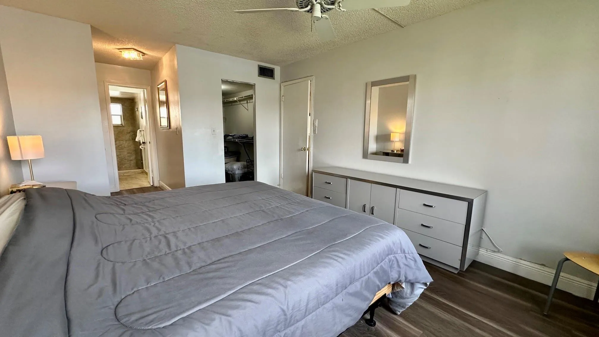 9540 Sunrise Lakes Blvd, #206