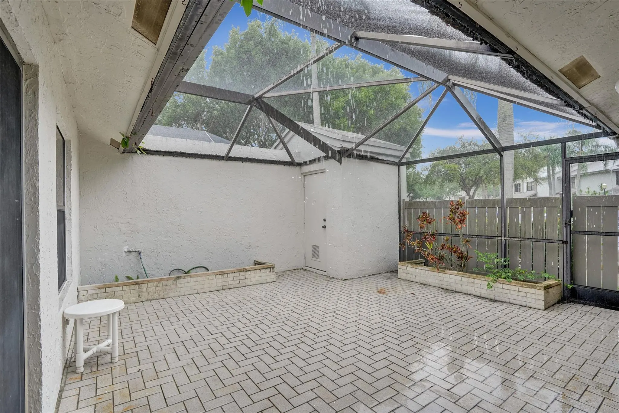 4849 NW 22nd St, #4163