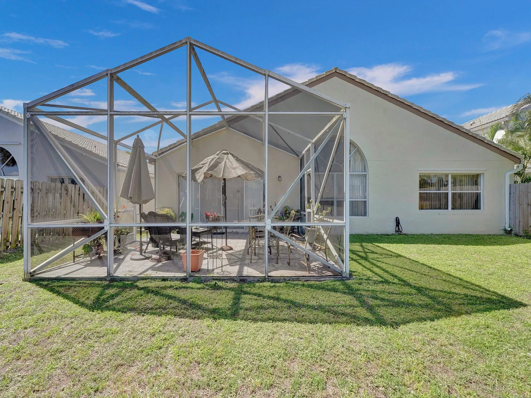 4969 Broadstone Cir