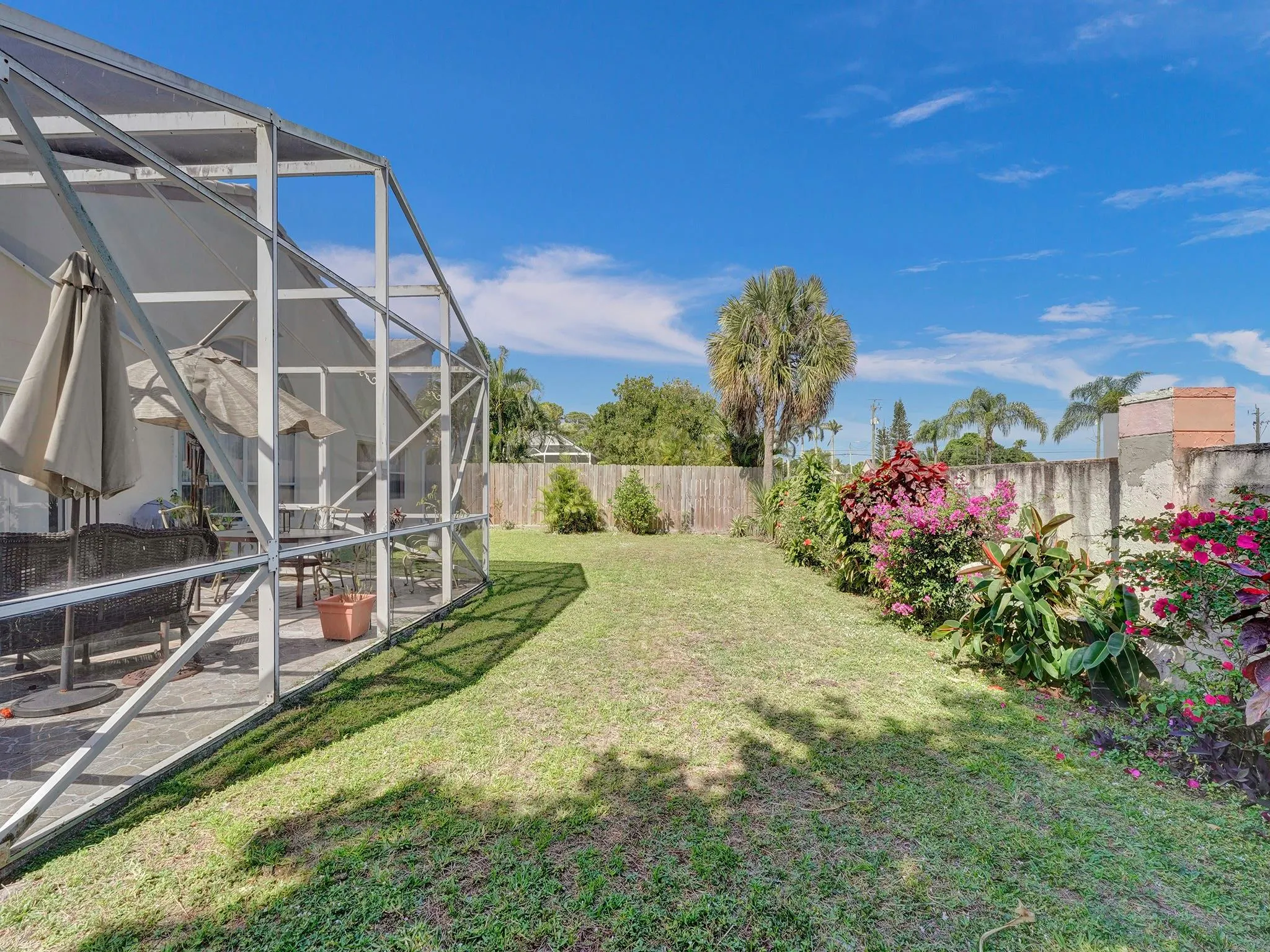 4969 Broadstone Cir