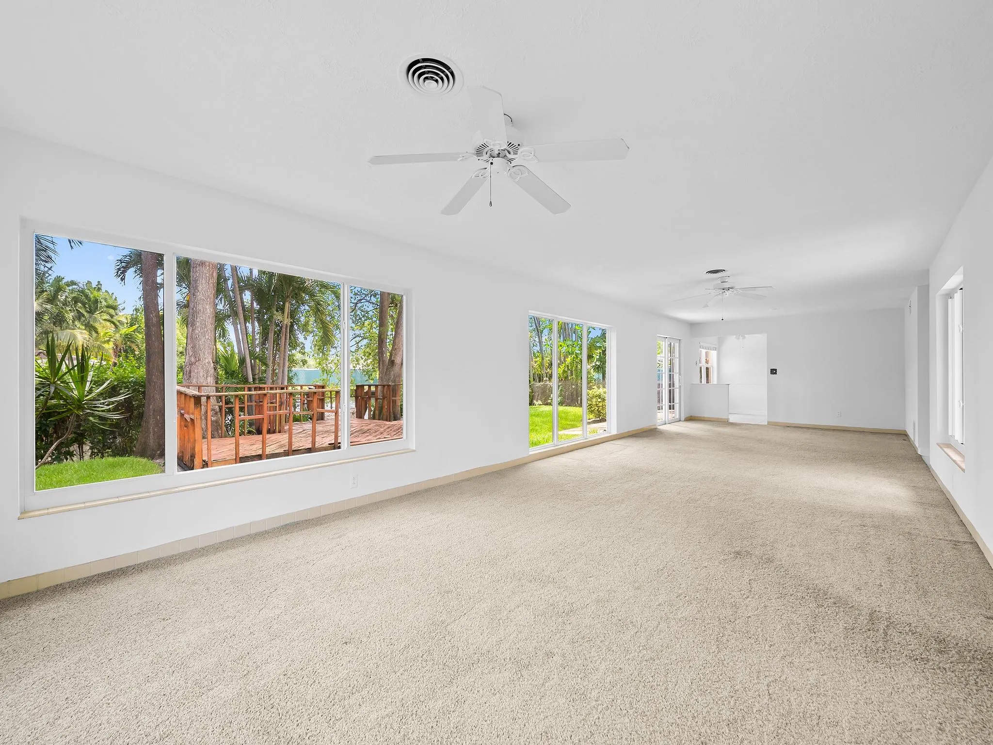 708 NW 22nd St