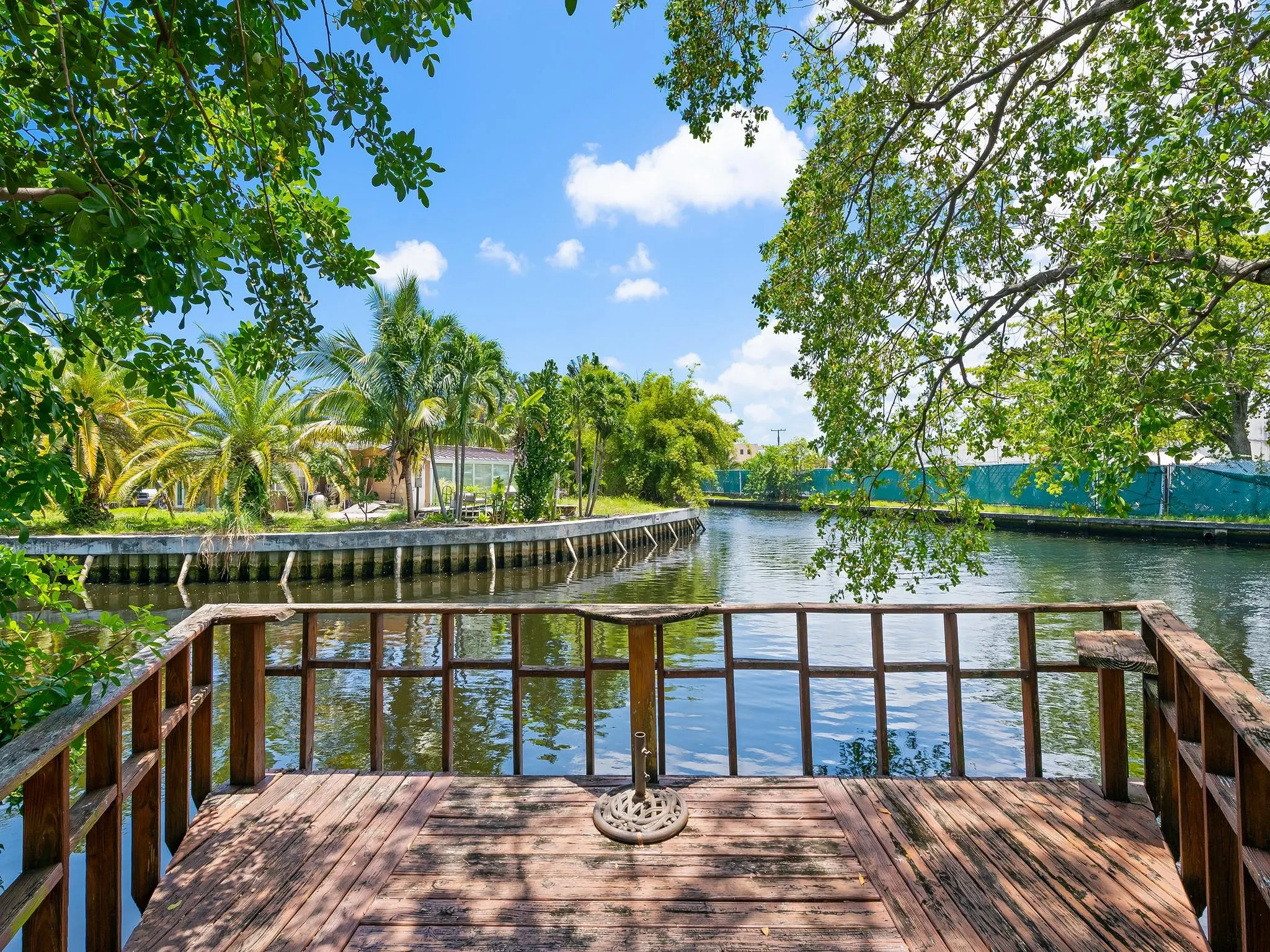 708 NW 22nd St