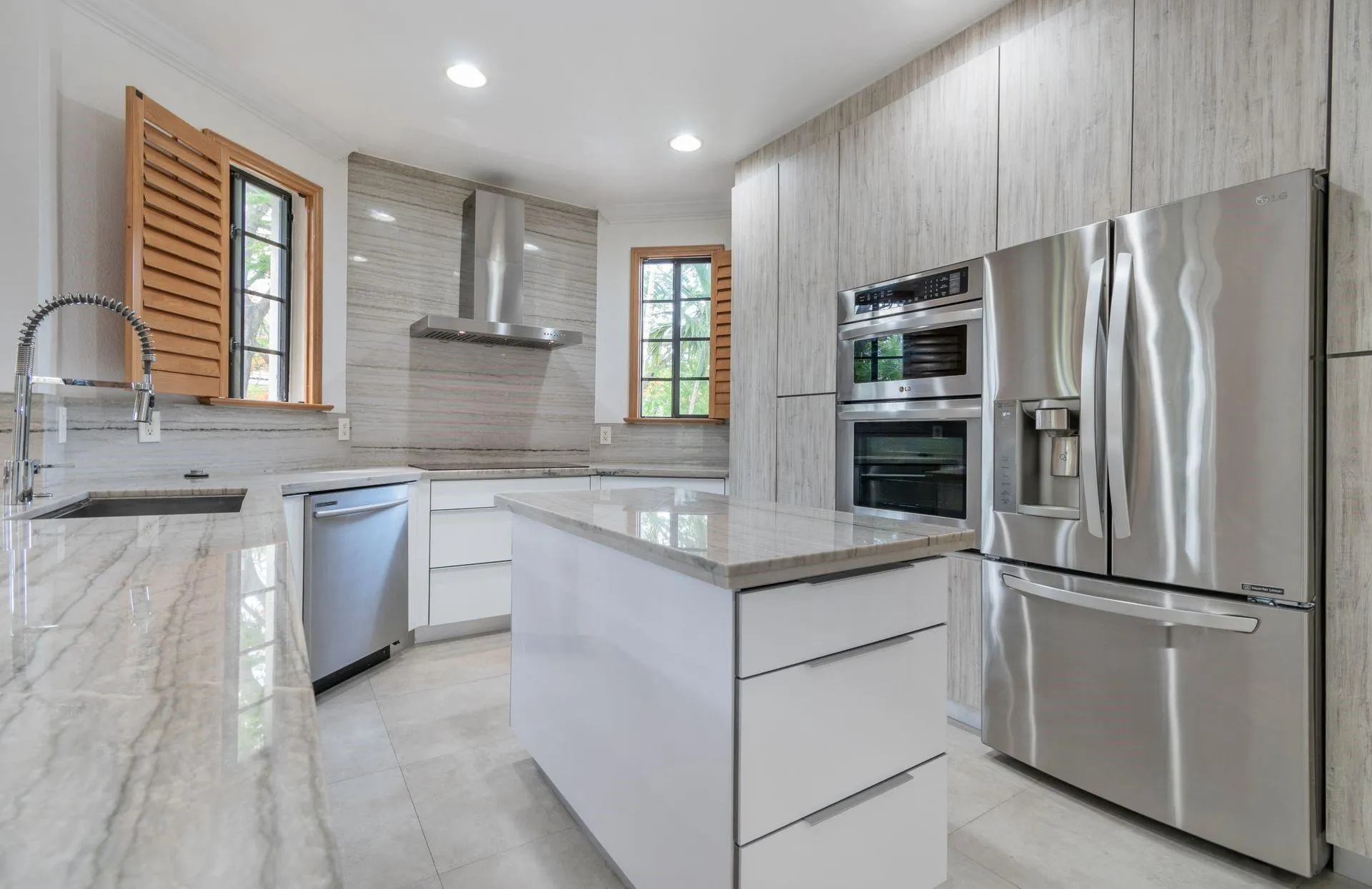 2604 Center Court Dr, #4-27