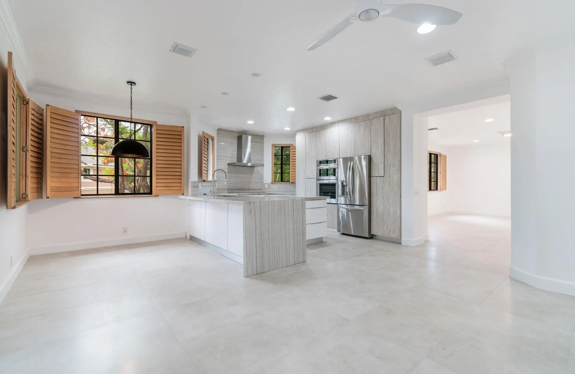 2604 Center Court Dr, #4-27