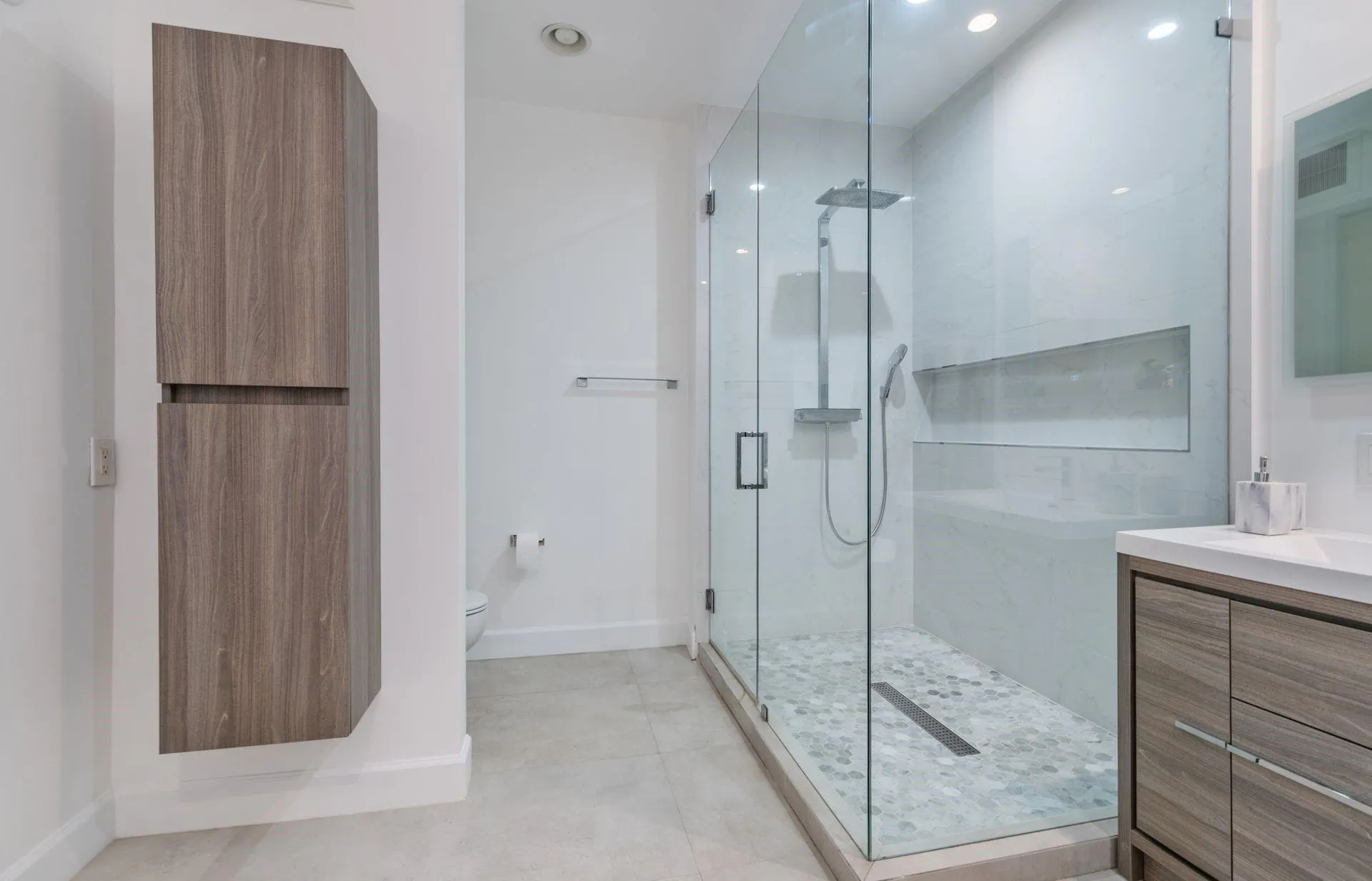 2604 Center Court Dr, #4-27