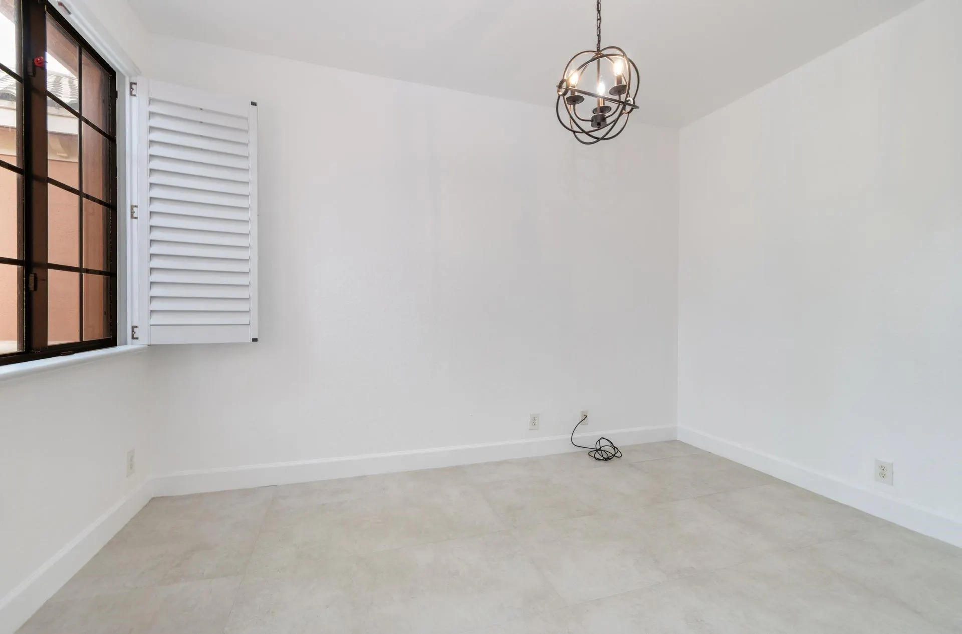 2604 Center Court Dr, #4-27