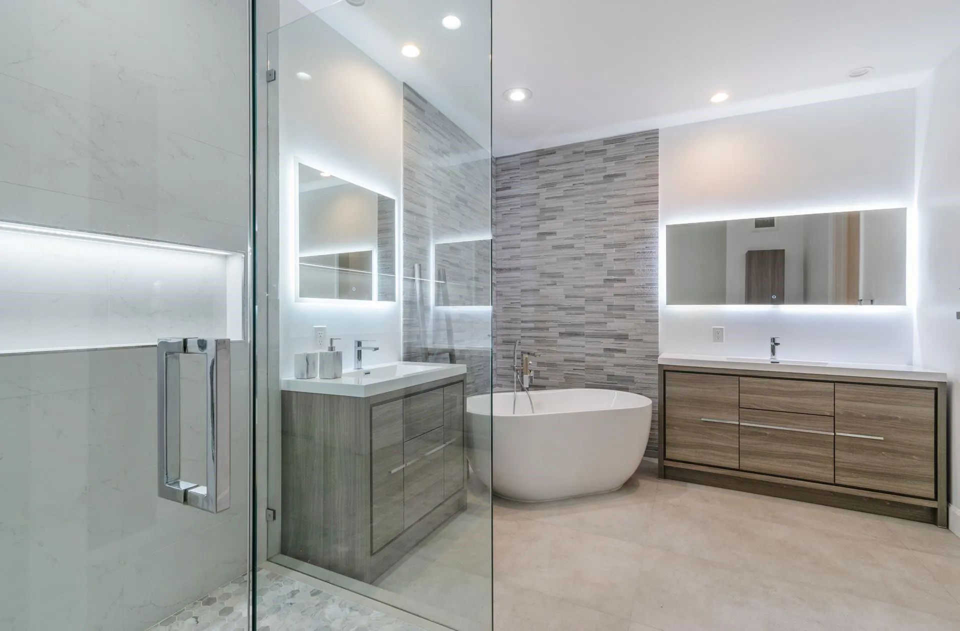 2604 Center Court Dr, #4-27