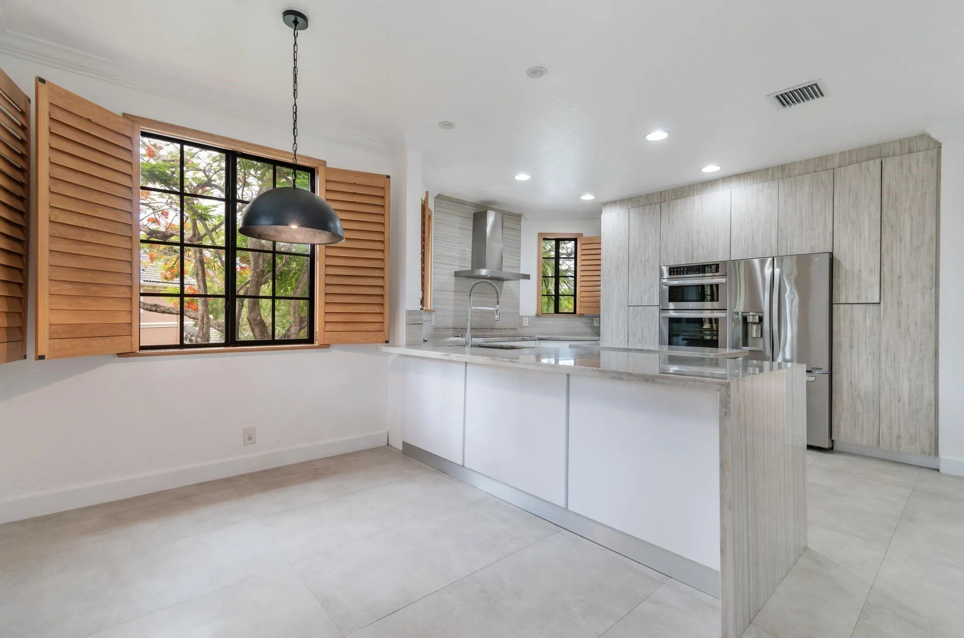 2604 Center Court Dr, #4-27