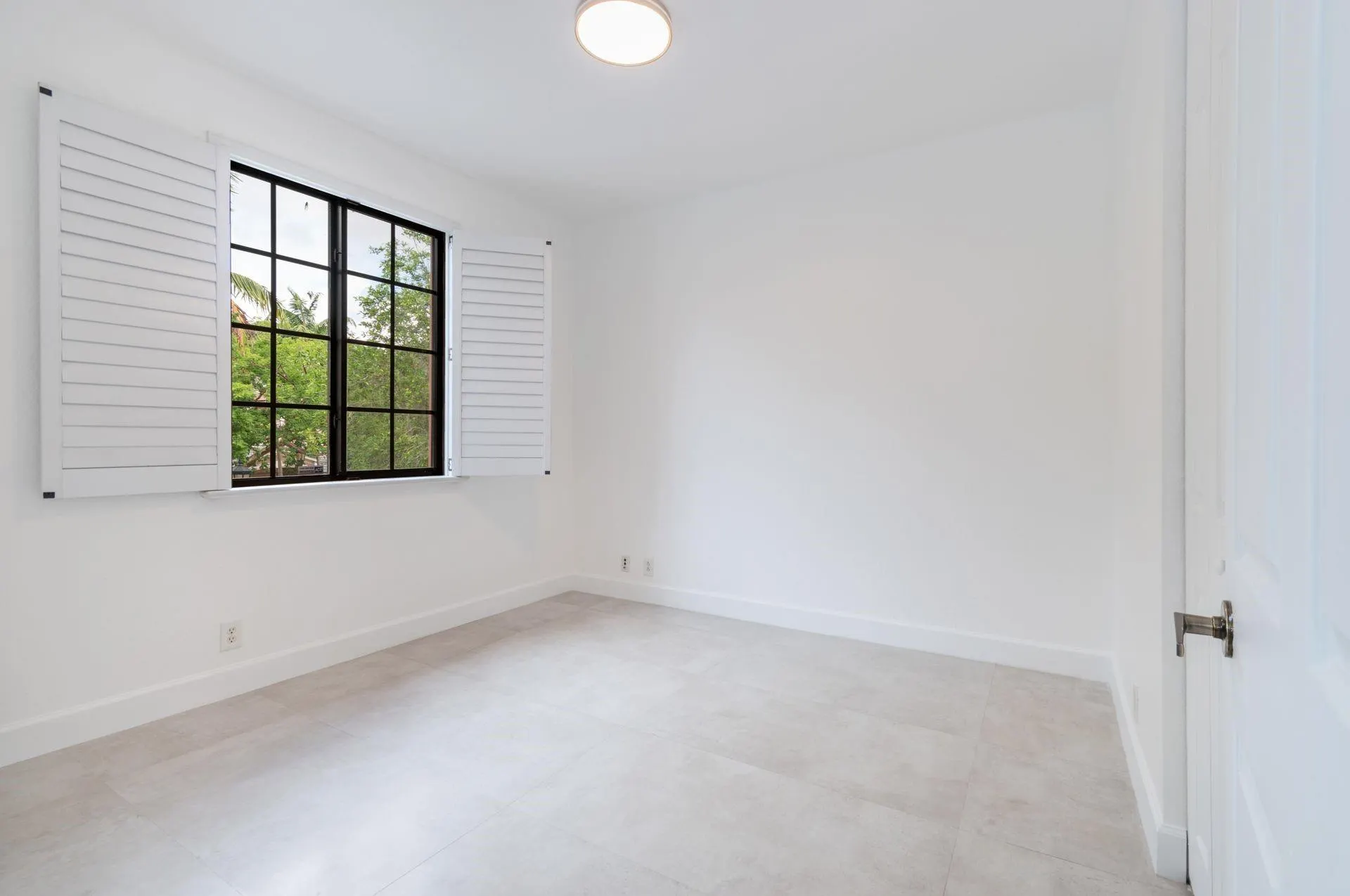 2604 Center Court Dr, #4-27