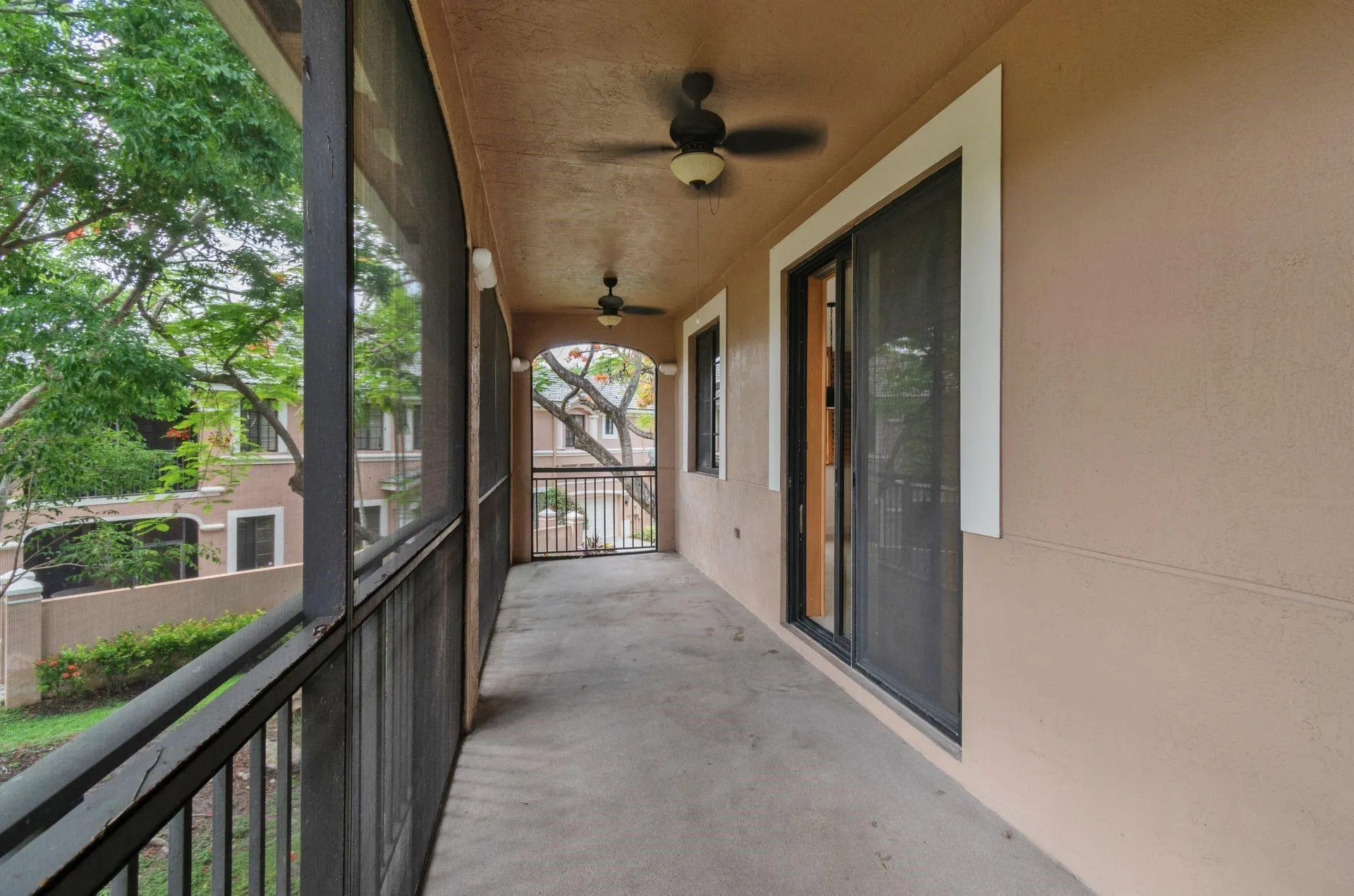 2604 Center Court Dr, #4-27