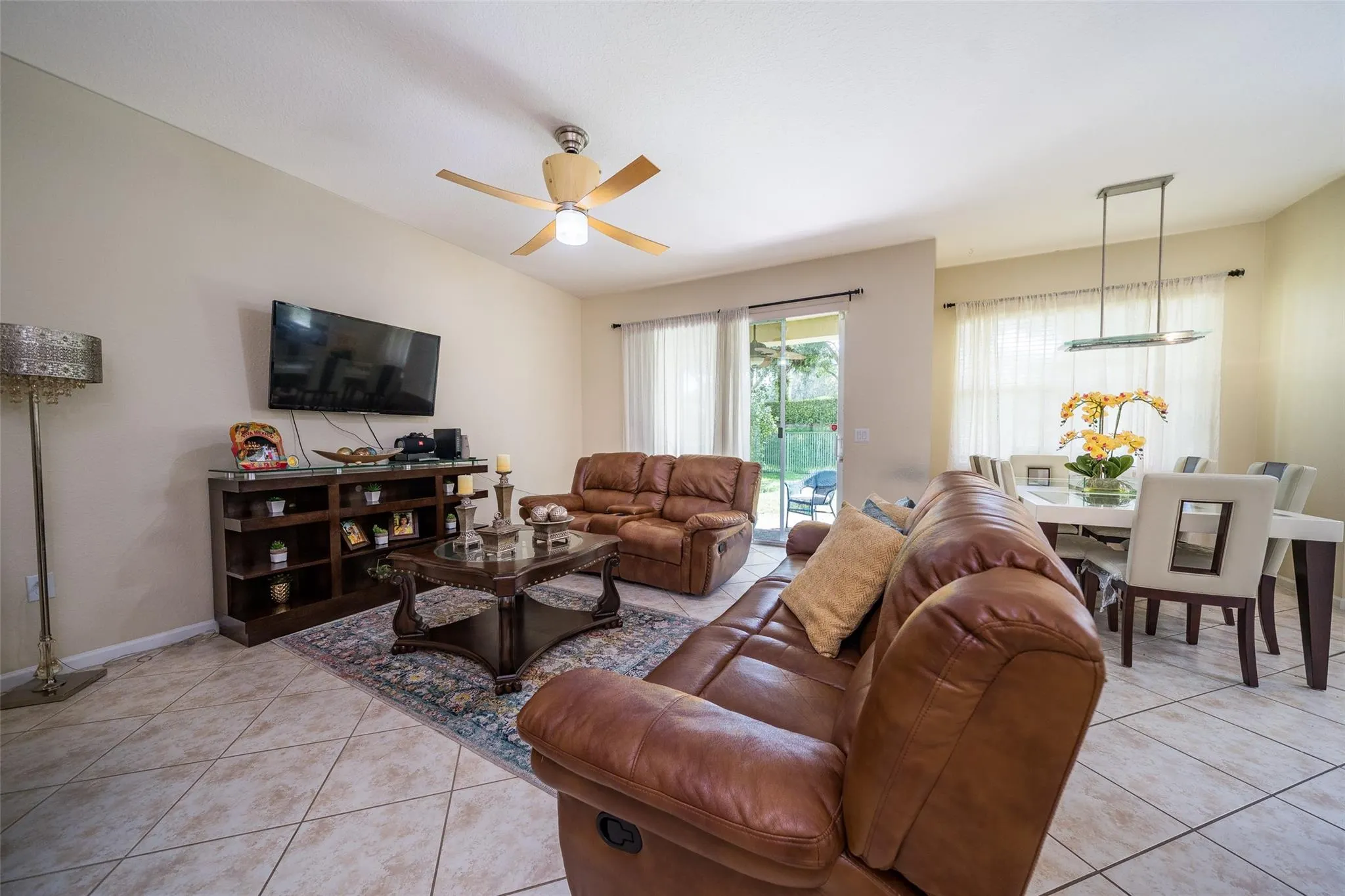 10941 Bitternut Hickory Ln
