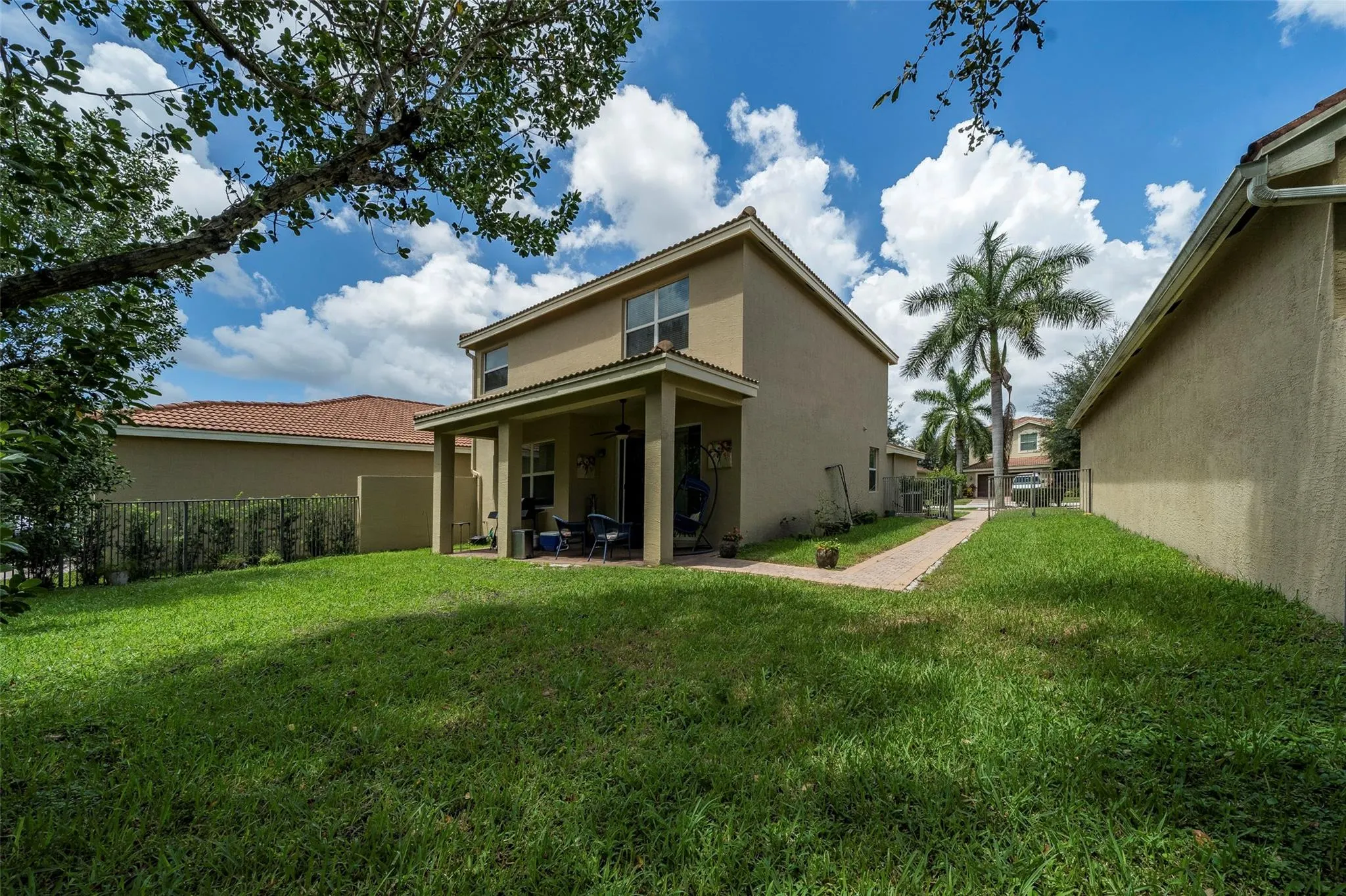 10941 Bitternut Hickory Ln