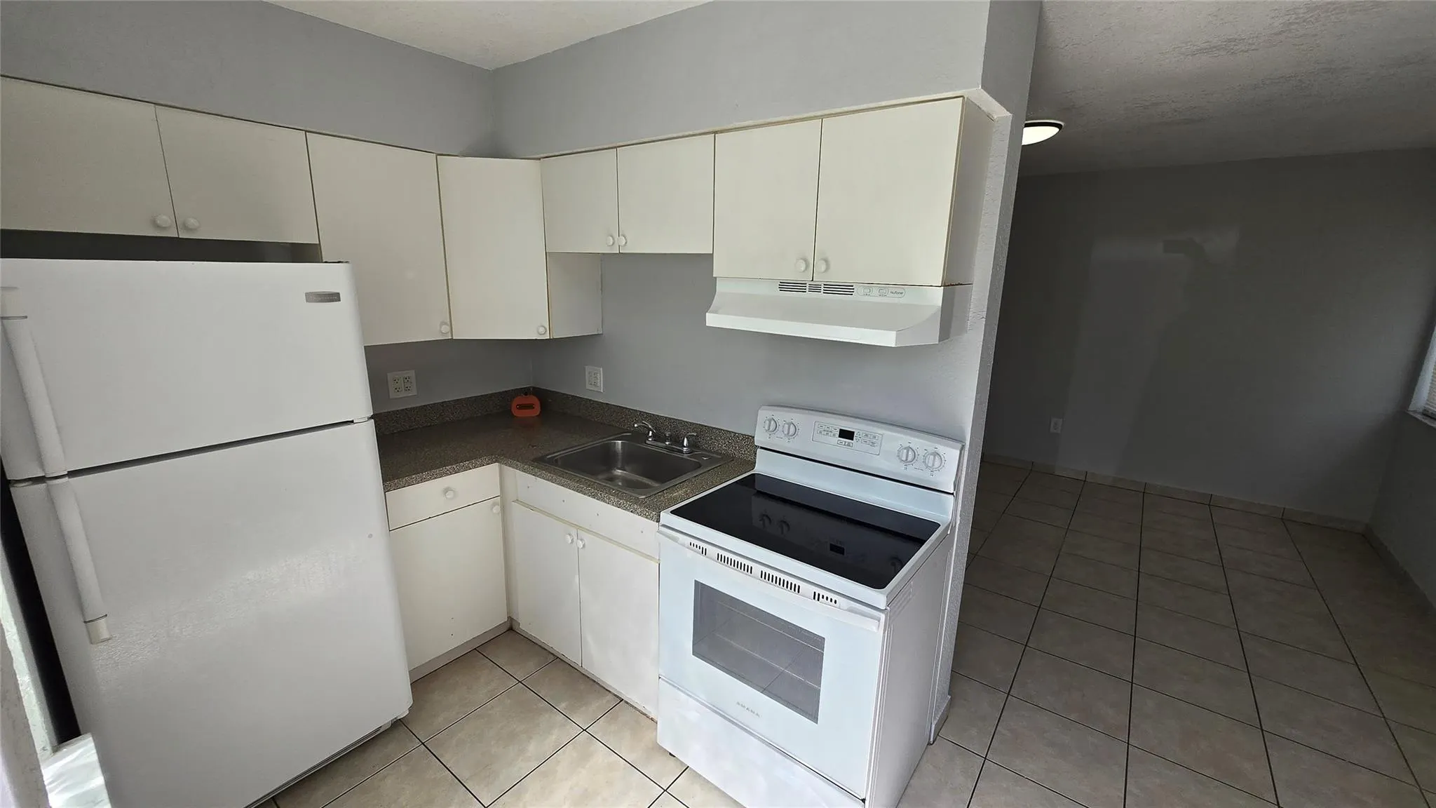 16951 NE 18th Ave, #8