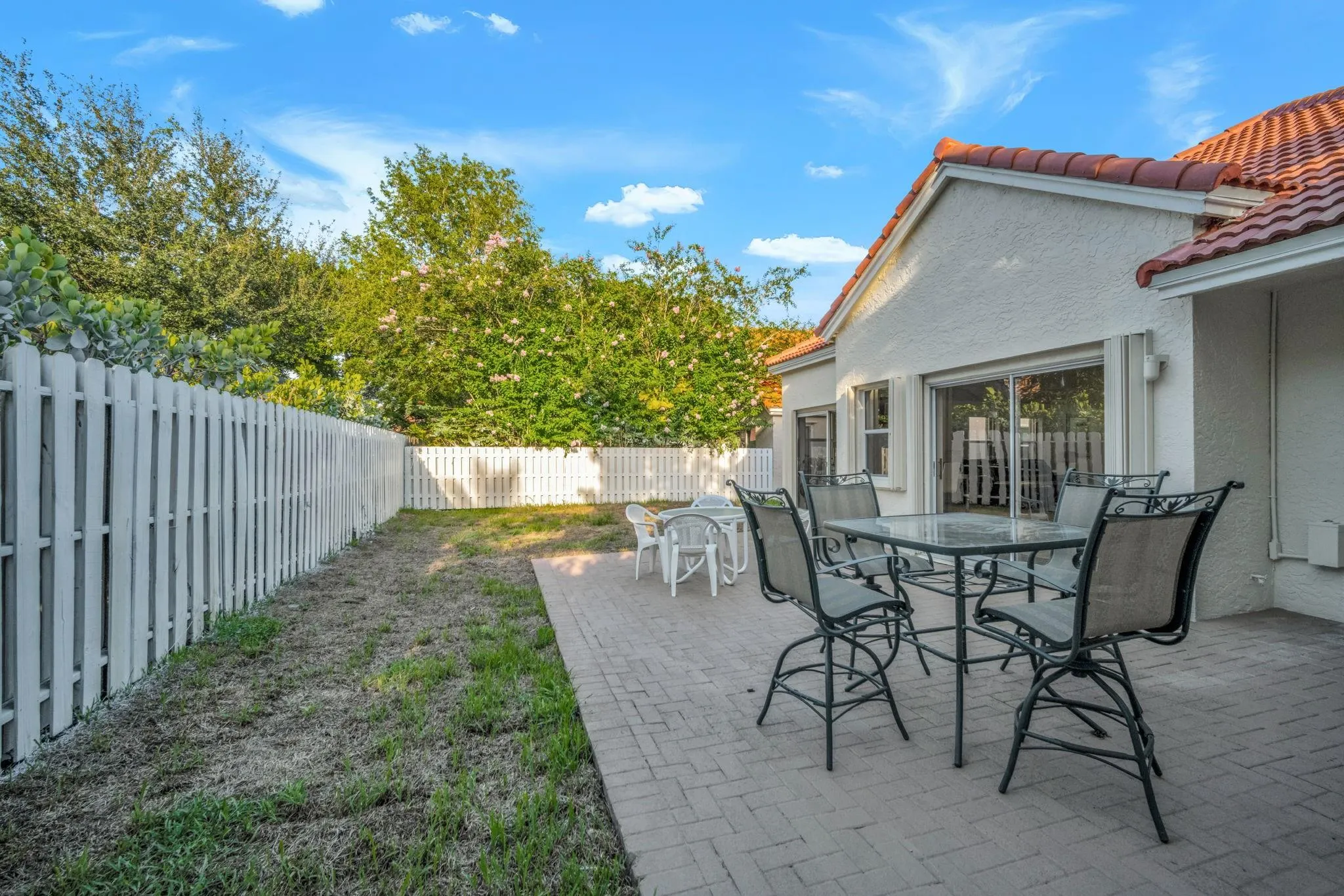 9157 Magnolia Ct