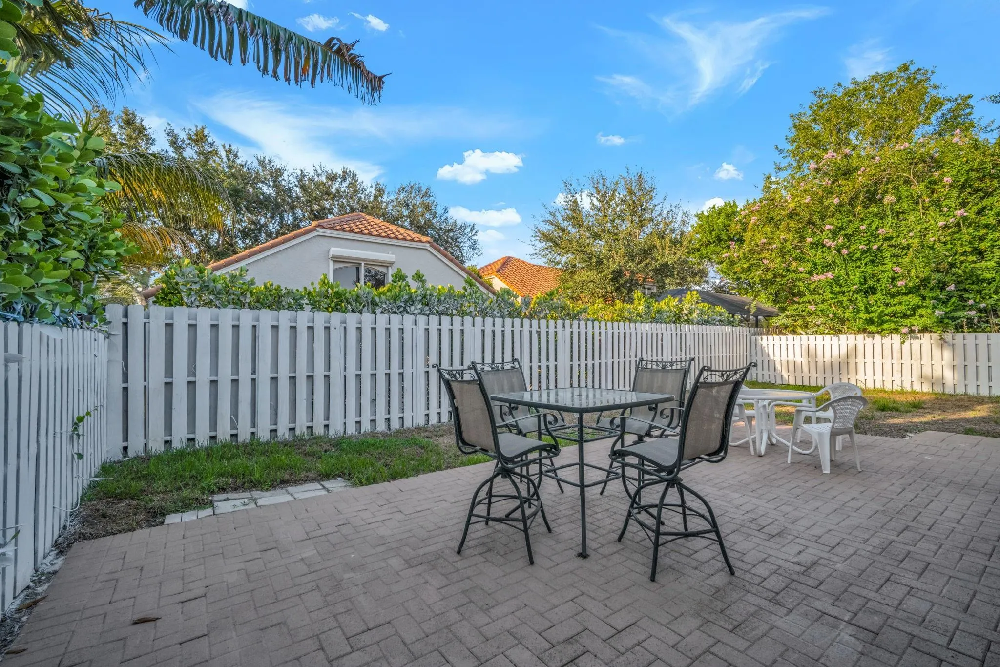 9157 Magnolia Ct