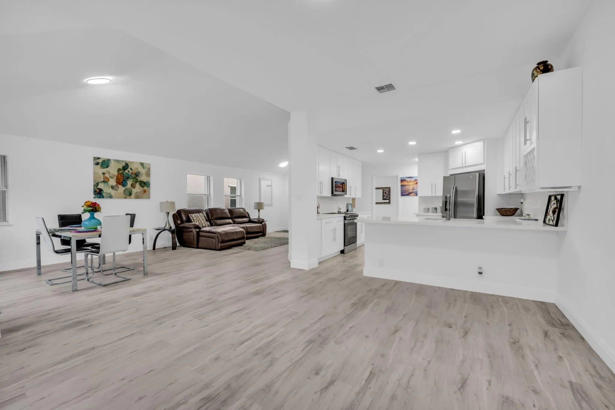 9157 Magnolia Ct
