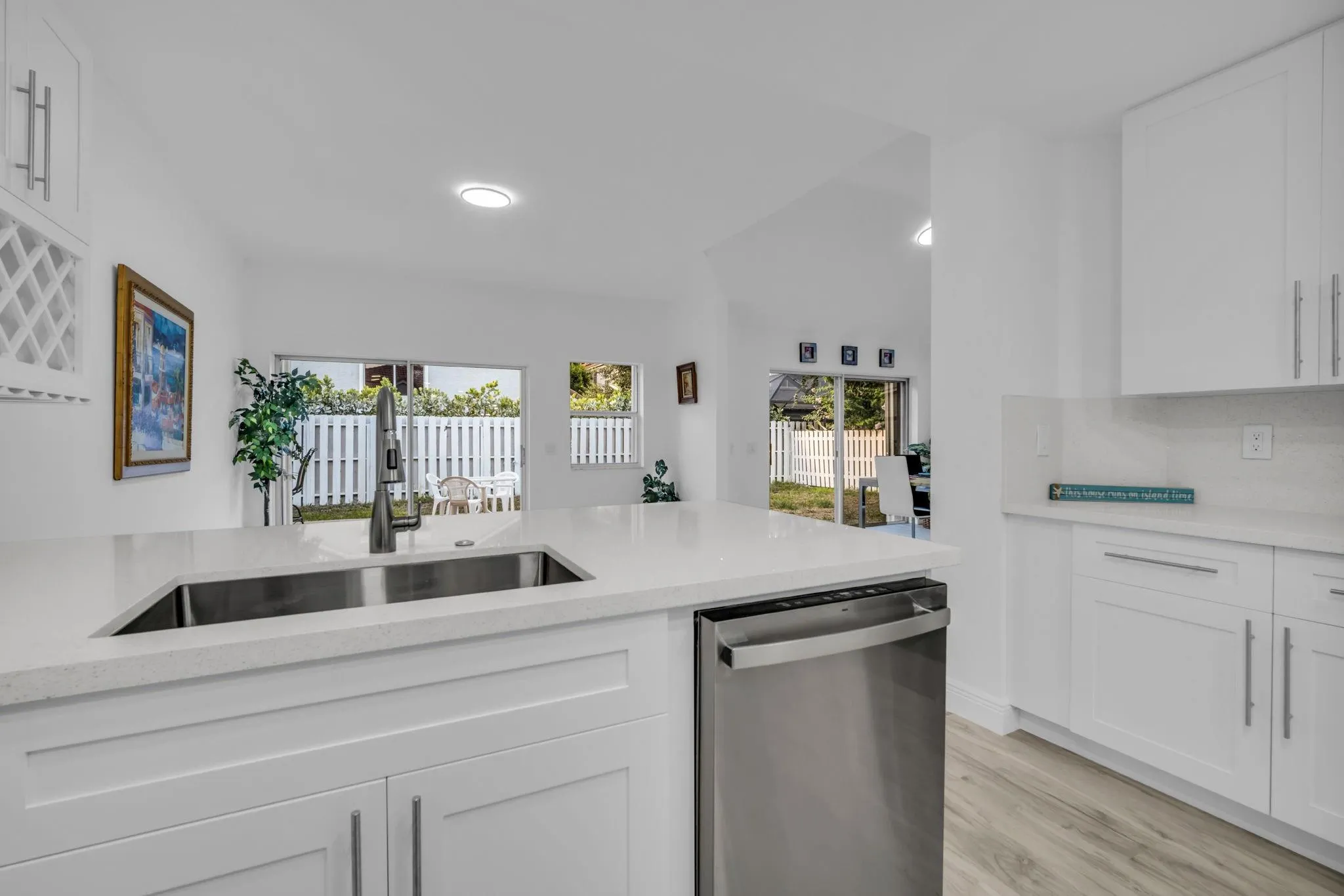 9157 Magnolia Ct