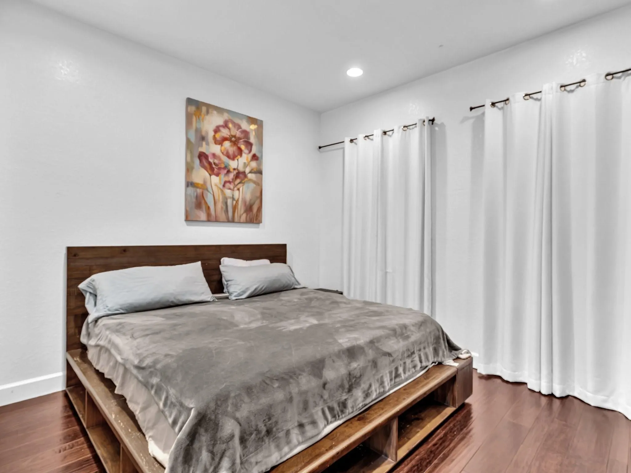 4447 Arabian Way, #4447