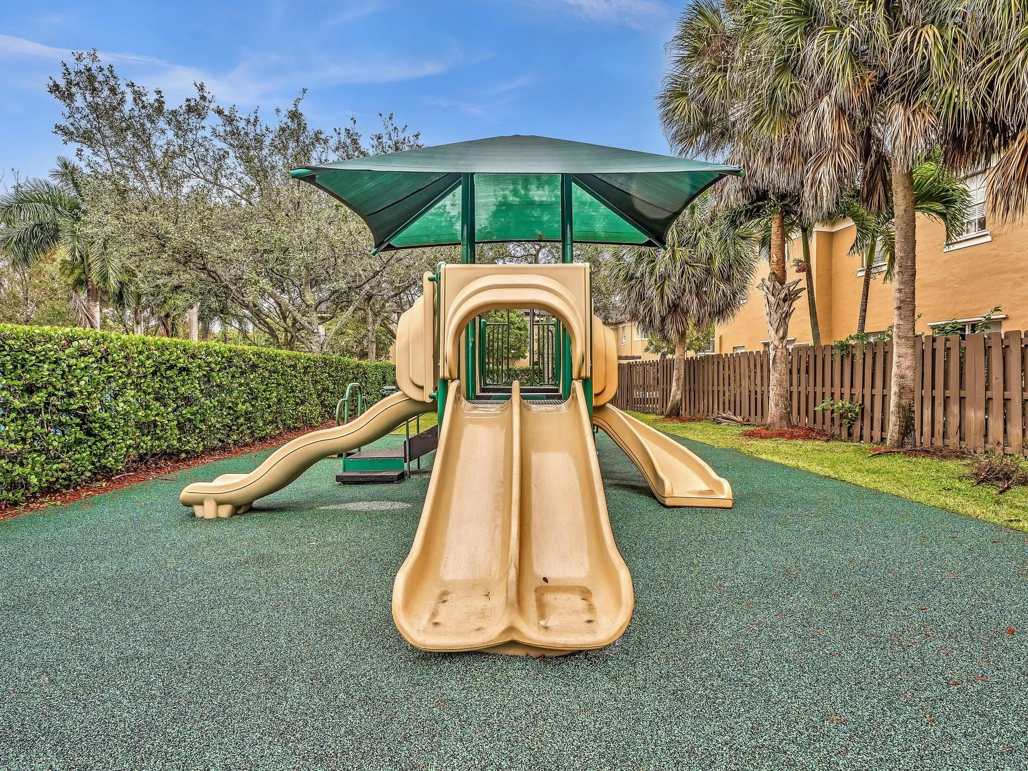 4447 Arabian Way, #4447