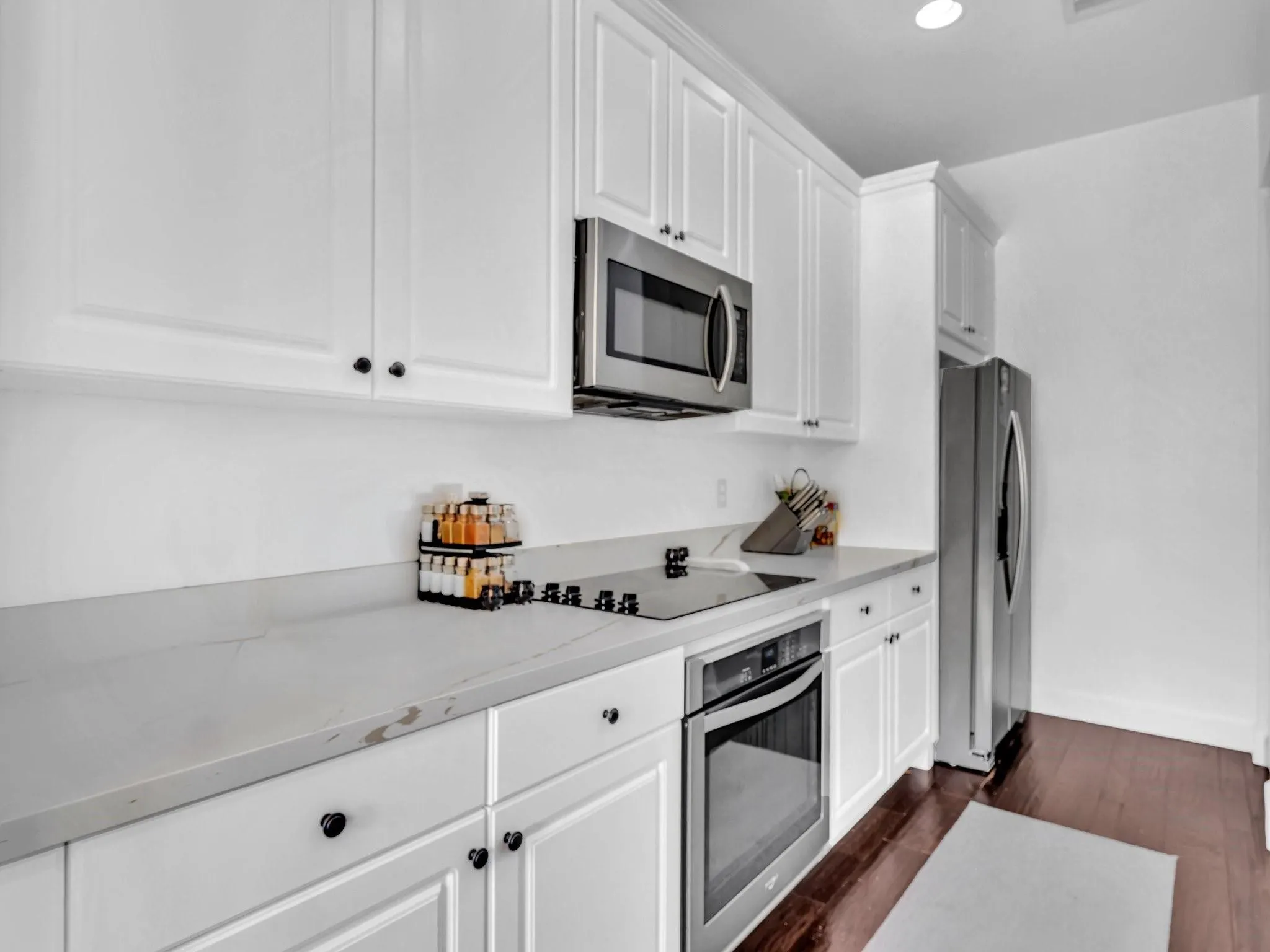 4447 Arabian Way, #4447