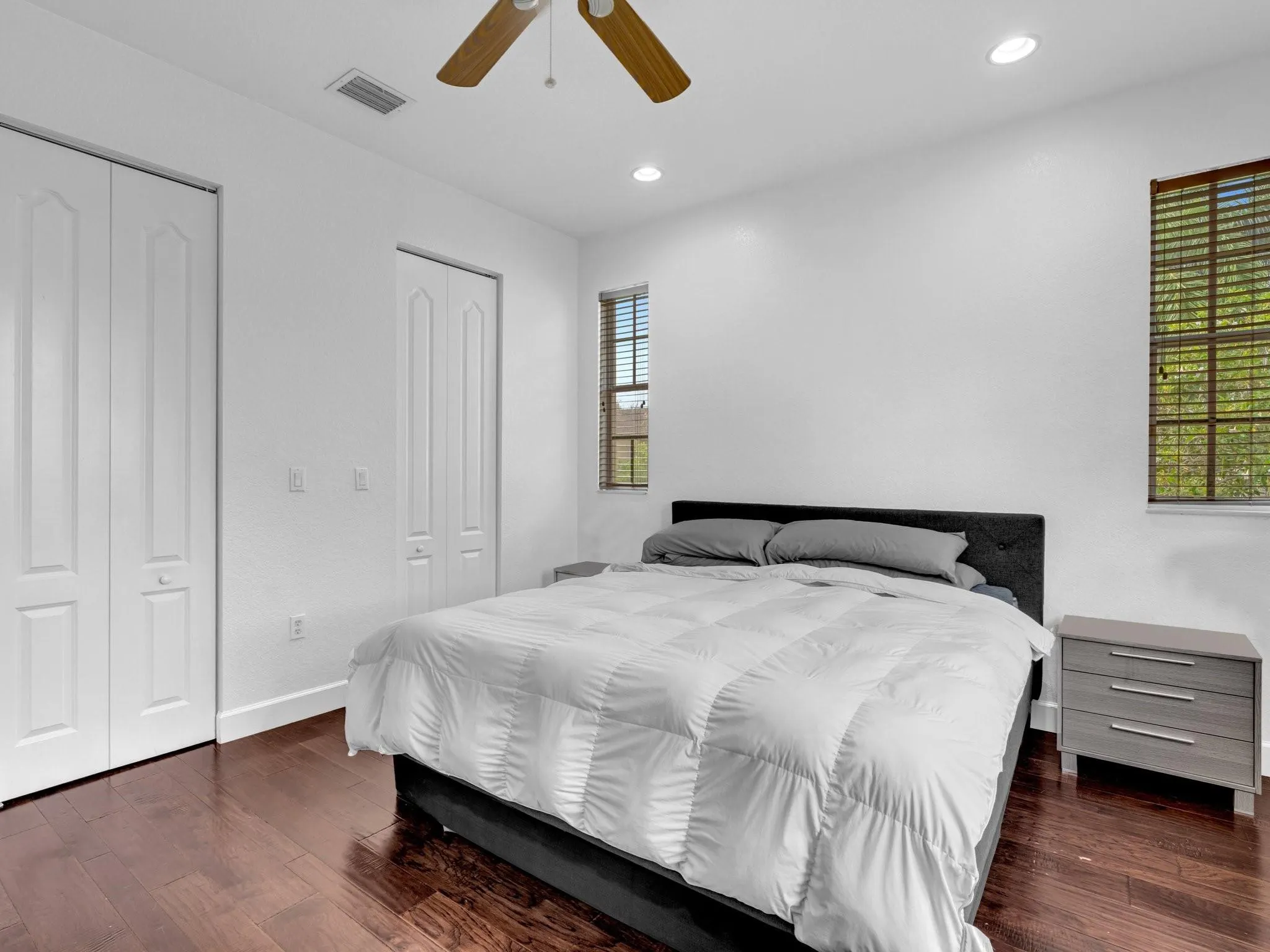 4447 Arabian Way, #4447