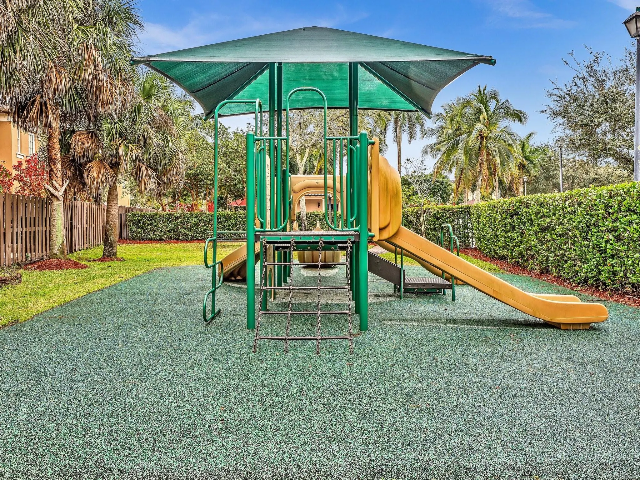 4447 Arabian Way, #4447