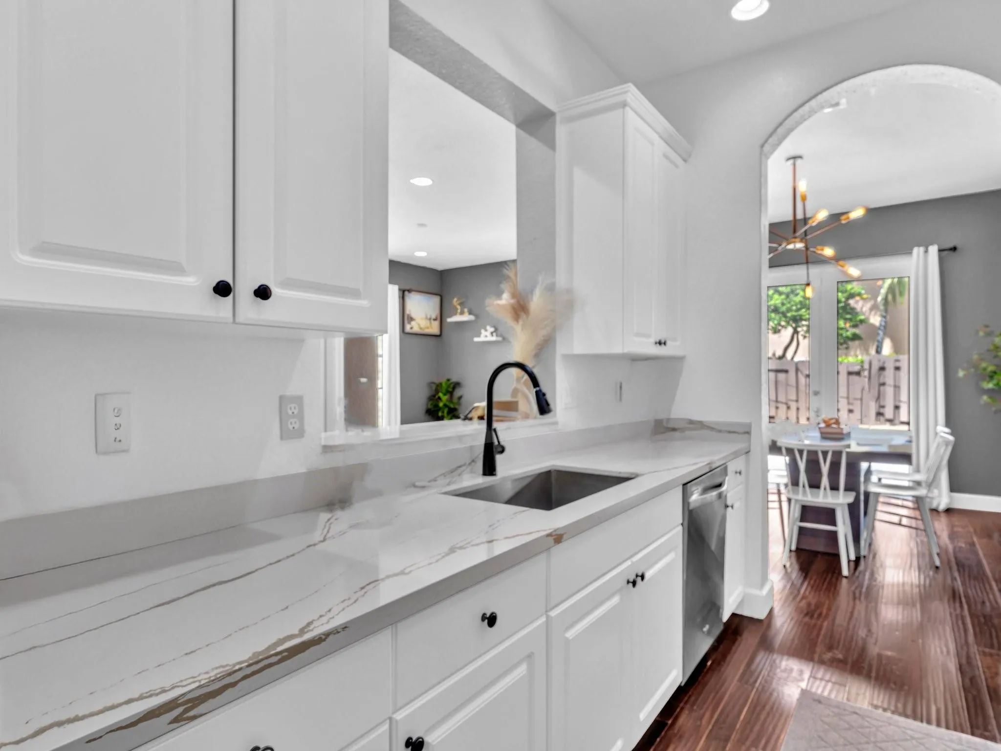 4447 Arabian Way, #4447