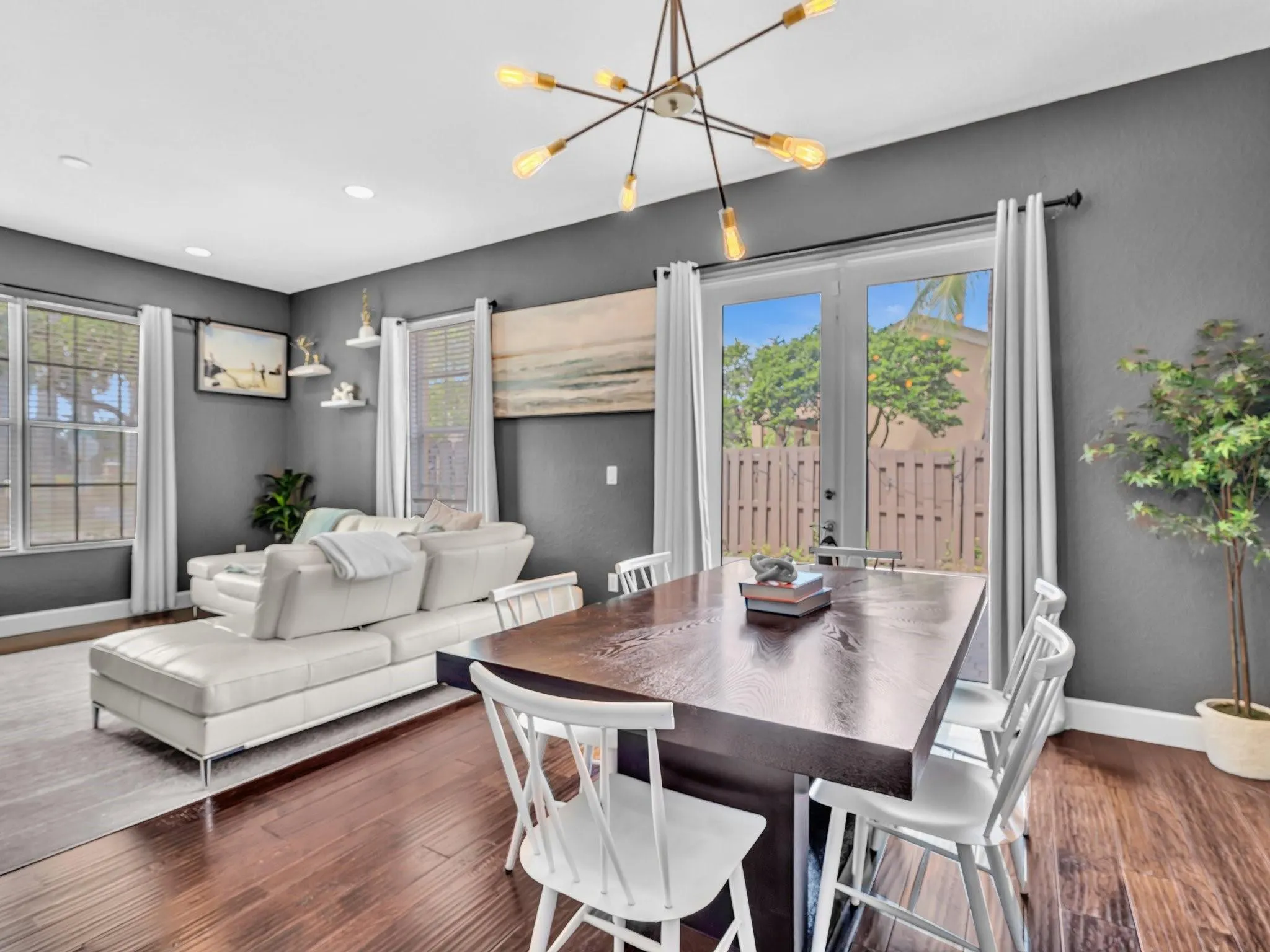 4447 Arabian Way, #4447