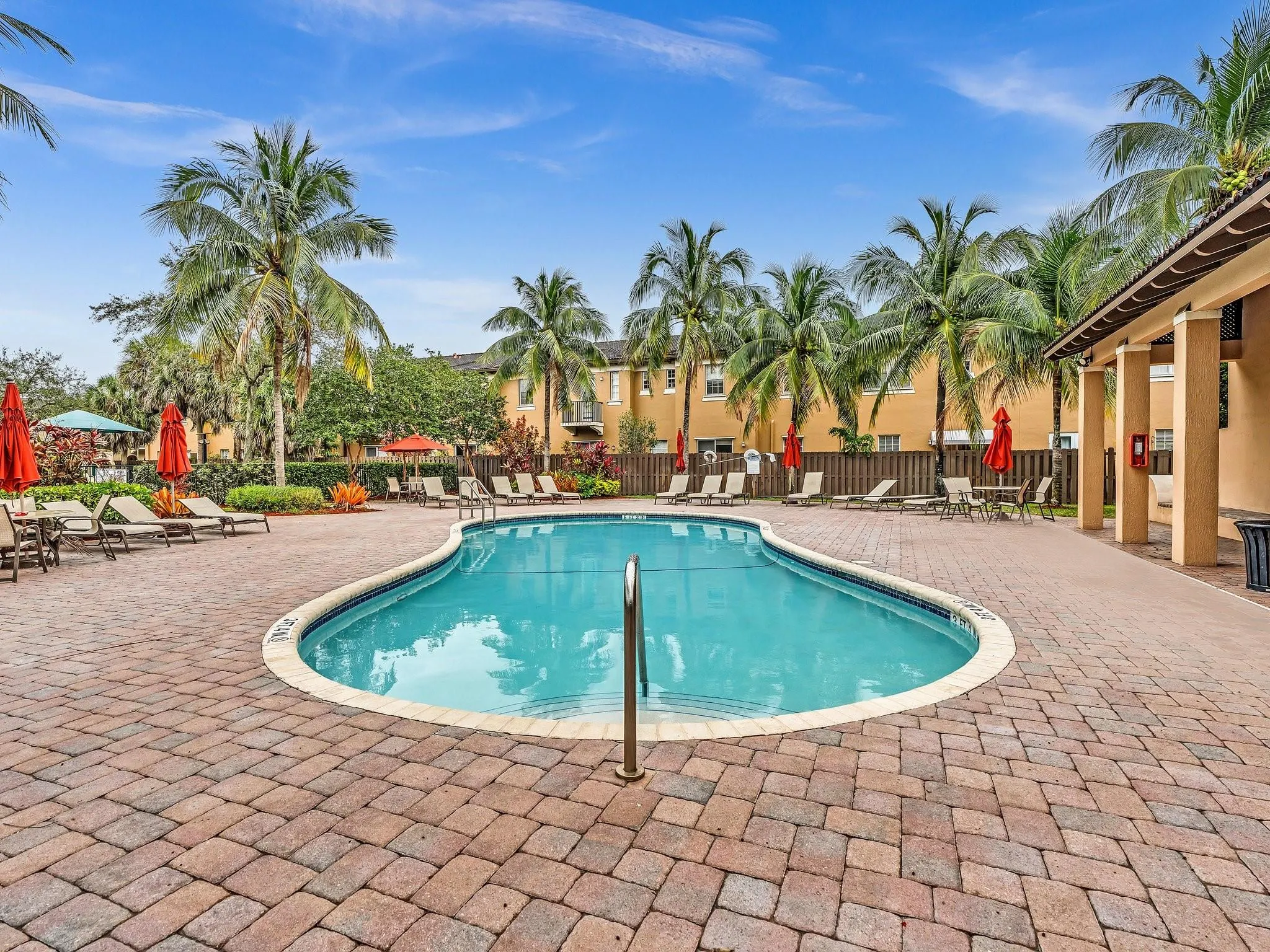 4447 Arabian Way, #4447