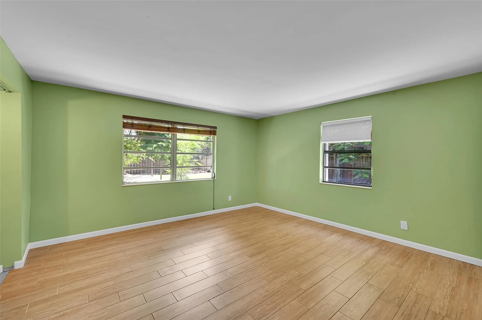 1132 NW 3rd Ave