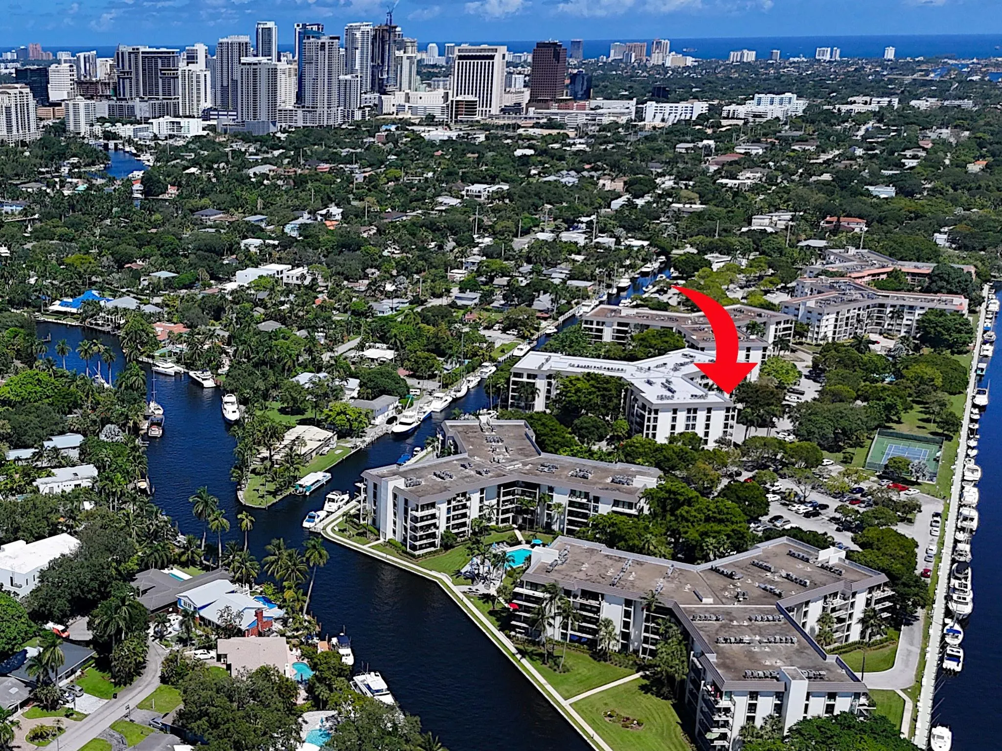 1201 River Reach Dr, #416