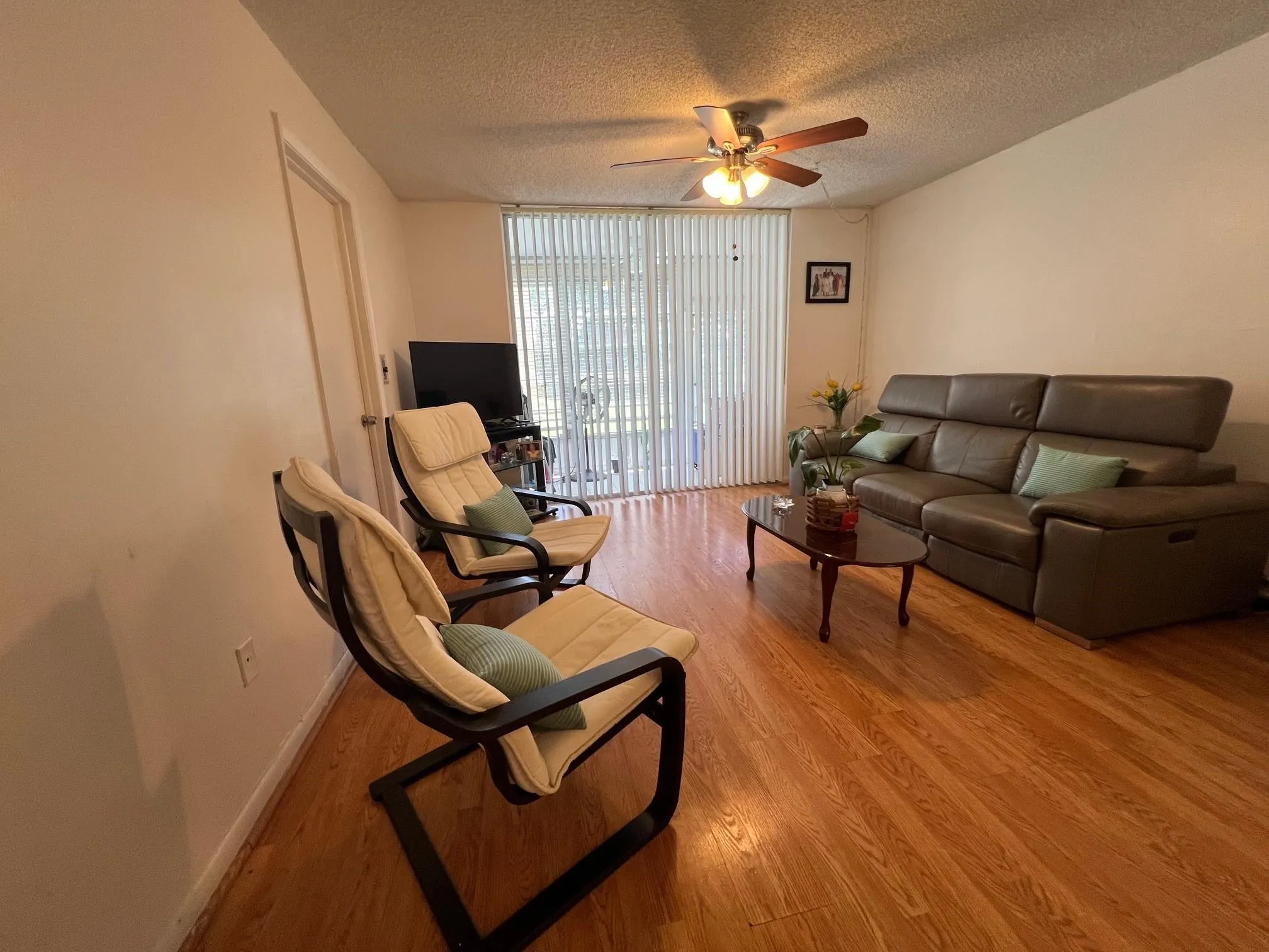 2720 N Pine Island Rd, #101