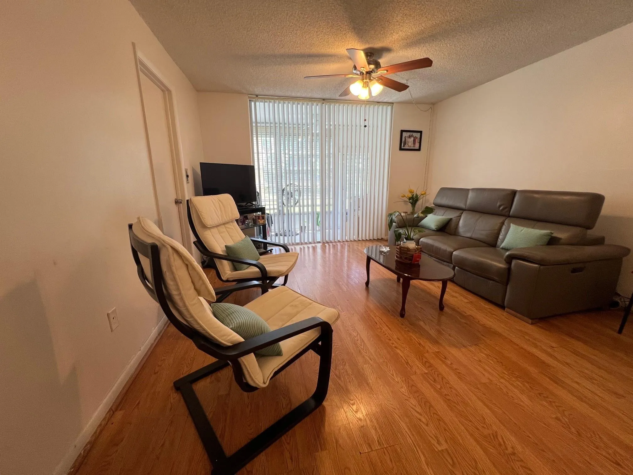 2720 N Pine Island Rd, #101