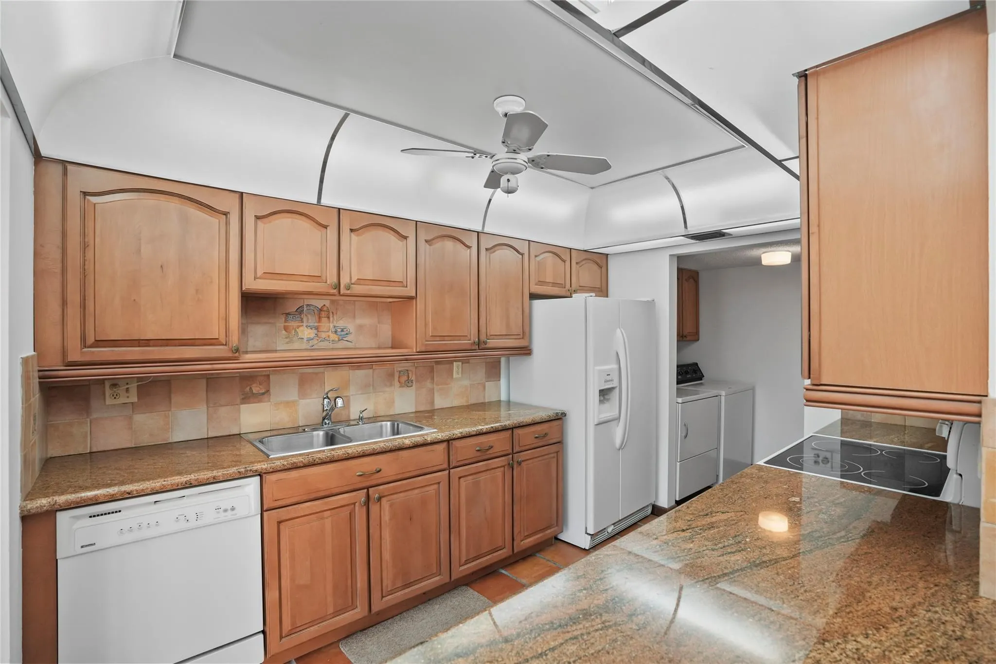 1111 Windward Dr