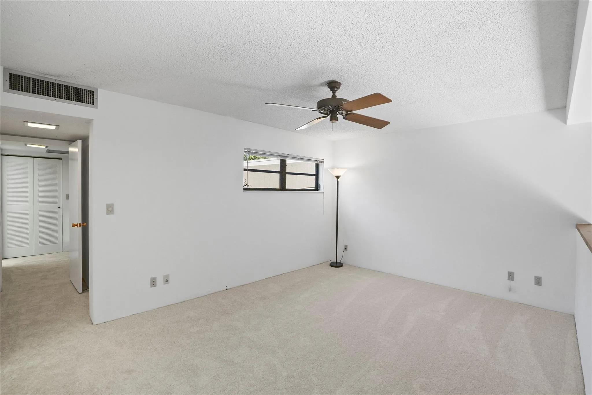 1111 Windward Dr