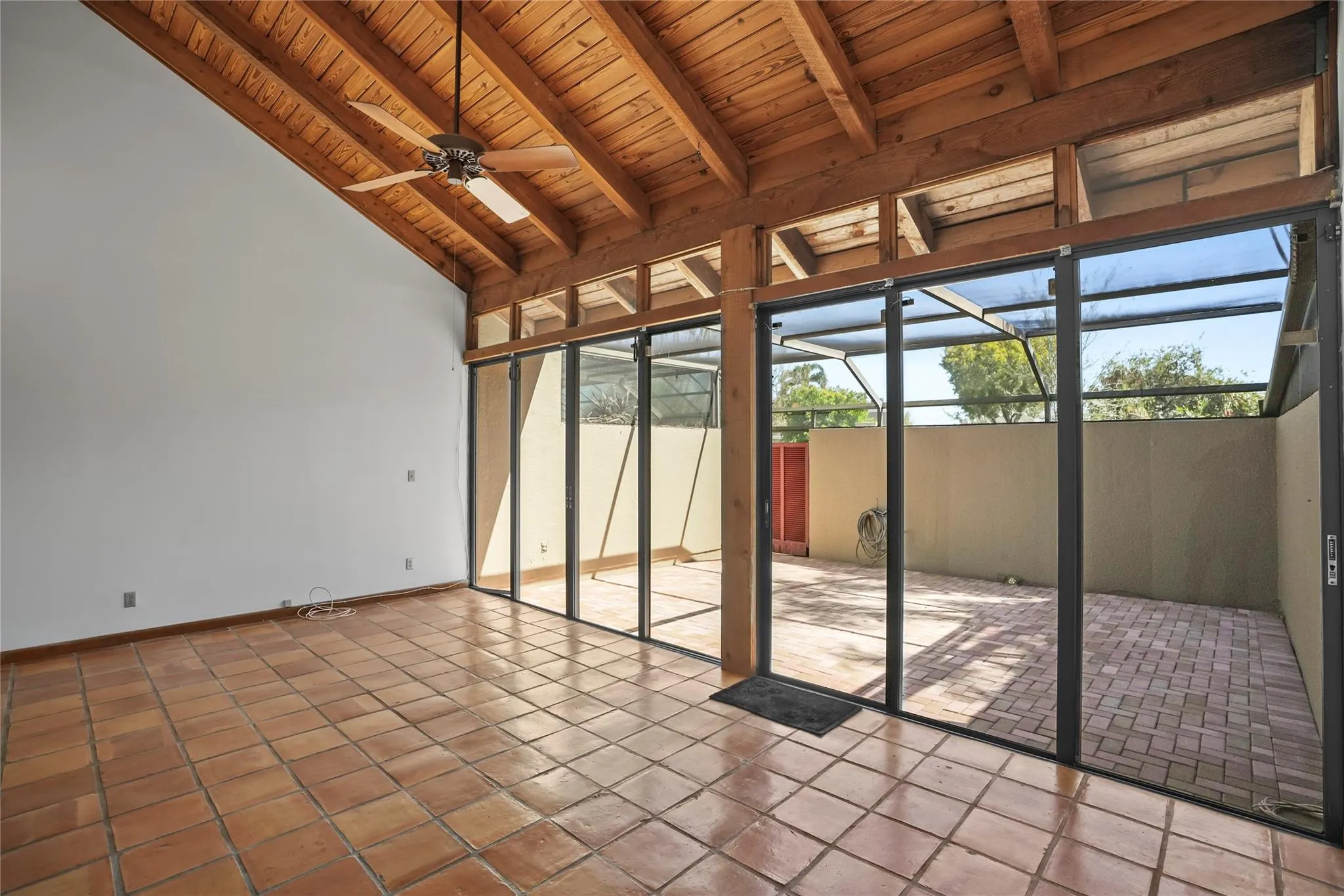 1111 Windward Dr