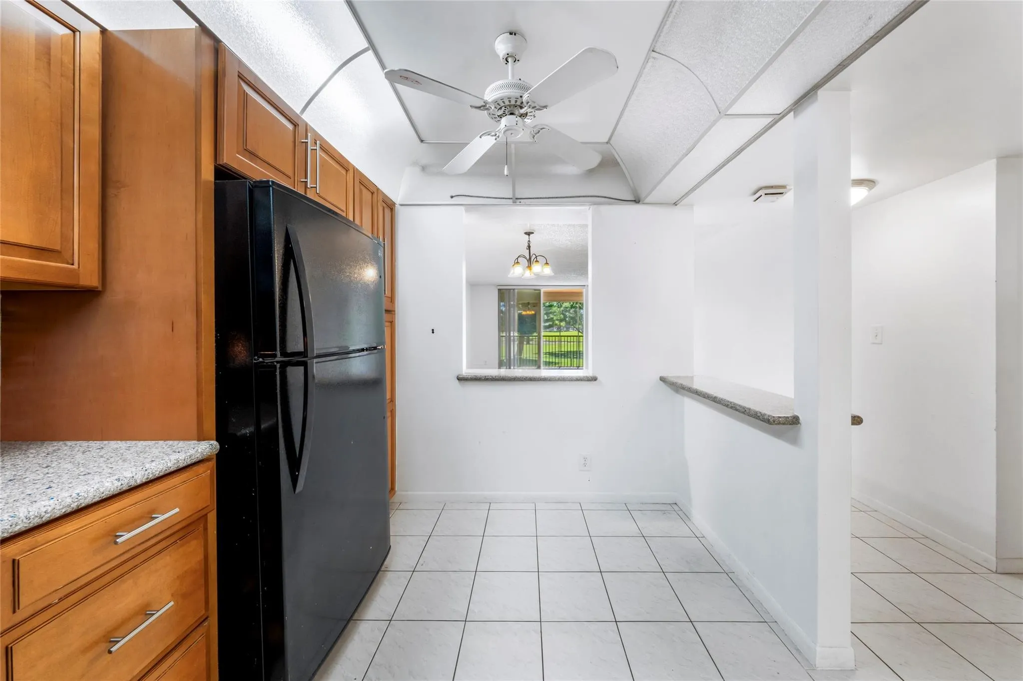 3150 W Rolling Hills Cir, #210